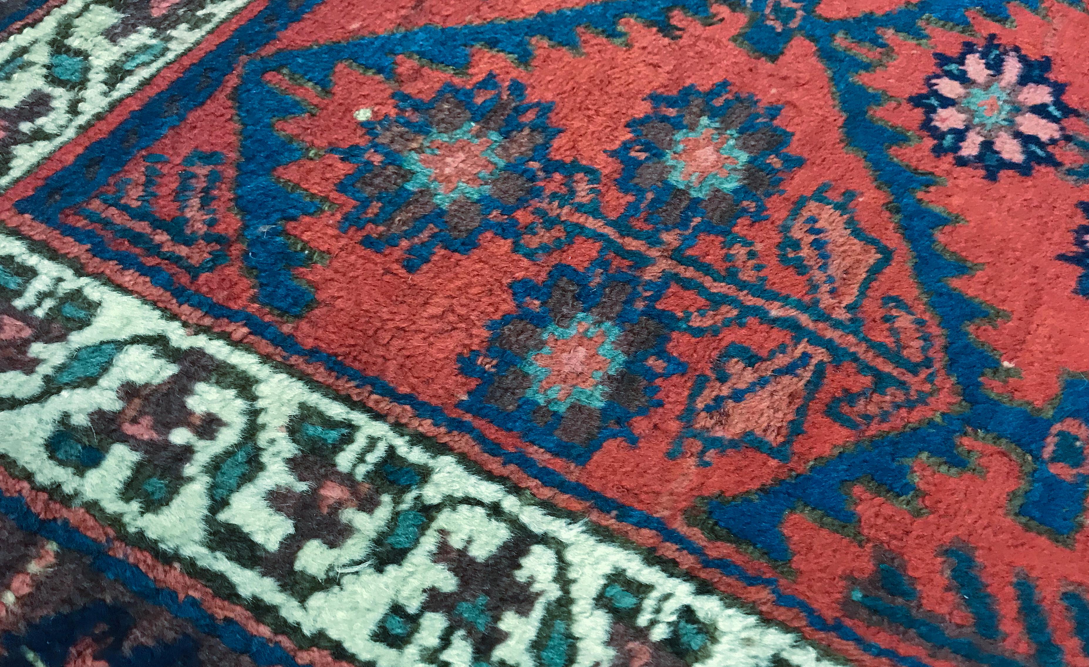 One of a Kind Traditional Handwoven Wool Area Rug 4'9