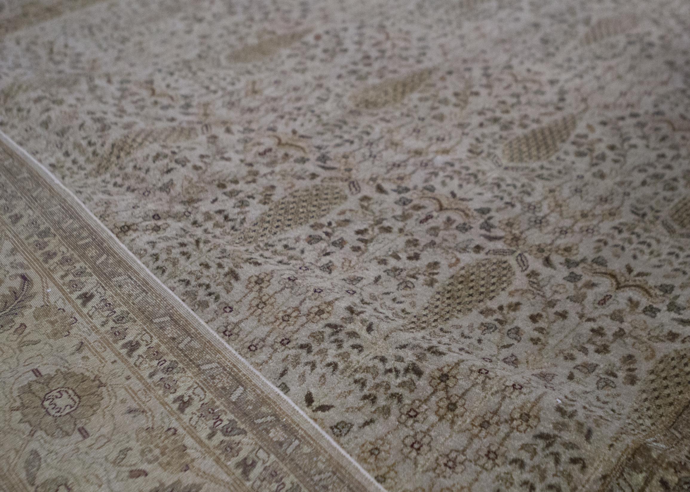 Traditionelle handgewebte Einzigartige  Teppich aus Wolle 5'11 x 9'3 (21. Jahrhundert und zeitgenössisch) im Angebot