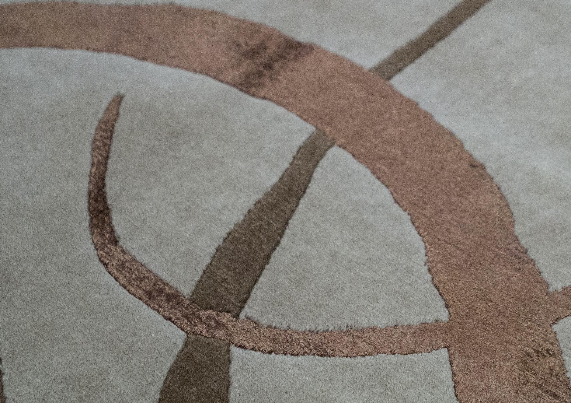 Indiano Tappeto contemporaneo in lana intrecciata a mano unico nel suo genere 6' x 9'3 in vendita