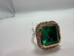 One of a kind 6.50ct emerald diamond cocktail ring PLATINUM