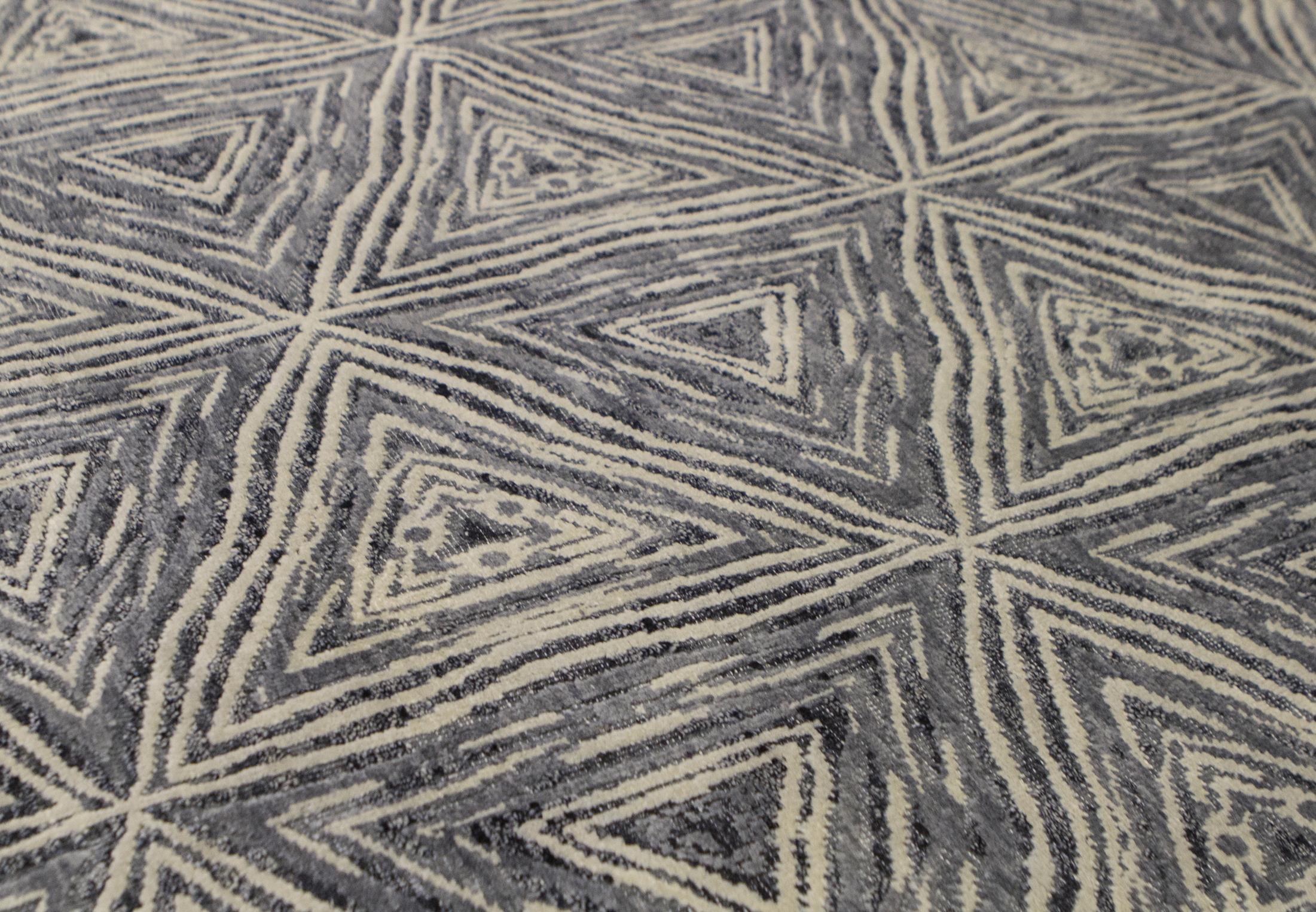 Tappeto contemporaneo in lana intrecciata a mano unico nel suo genere  8'11 x 12' In condizioni Nuovo in vendita a Secaucus, NJ