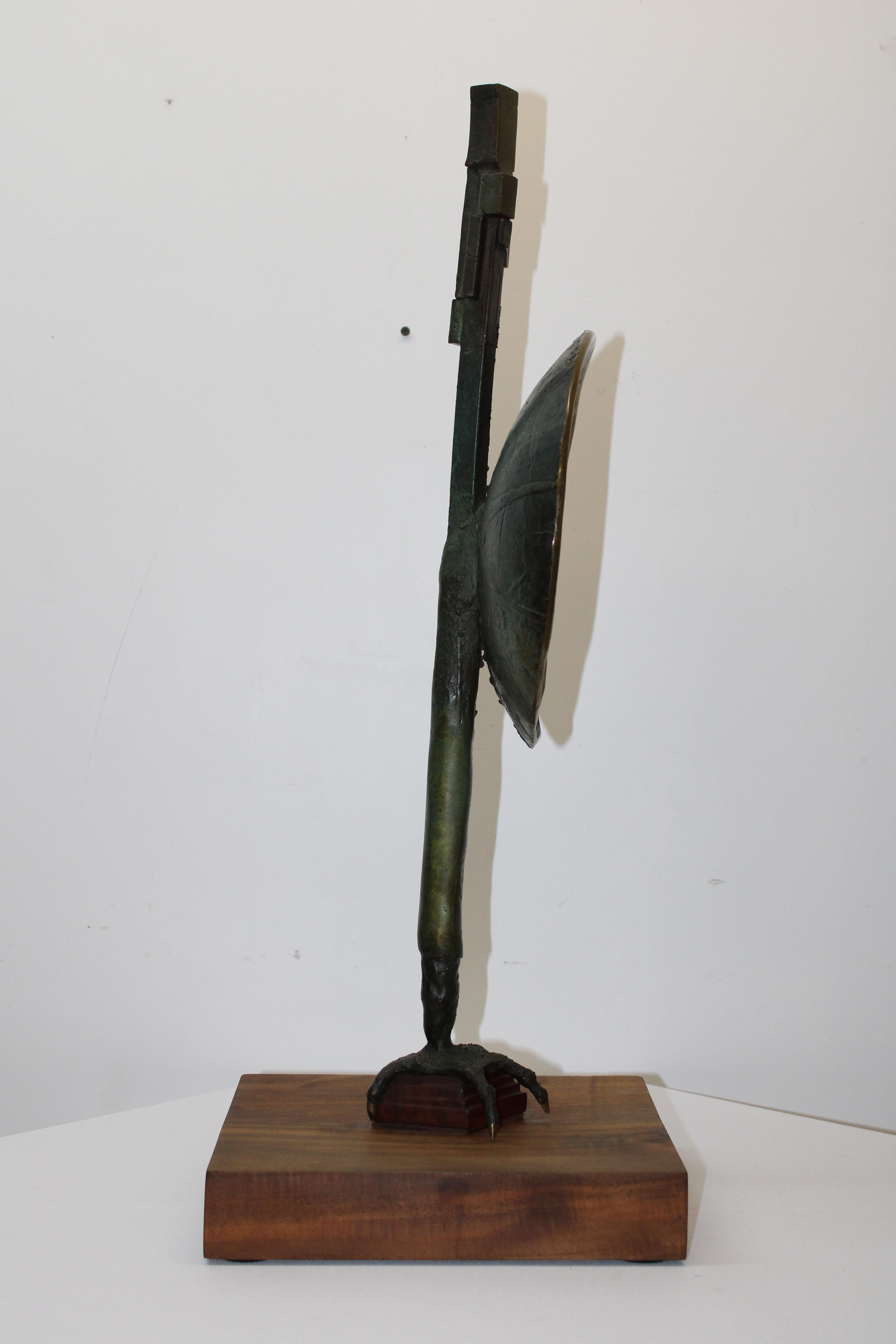 Abstrakte Skulptur nach Picasso auf Holzsockel, einzigartige Skulptur (20. Jahrhundert) im Angebot
