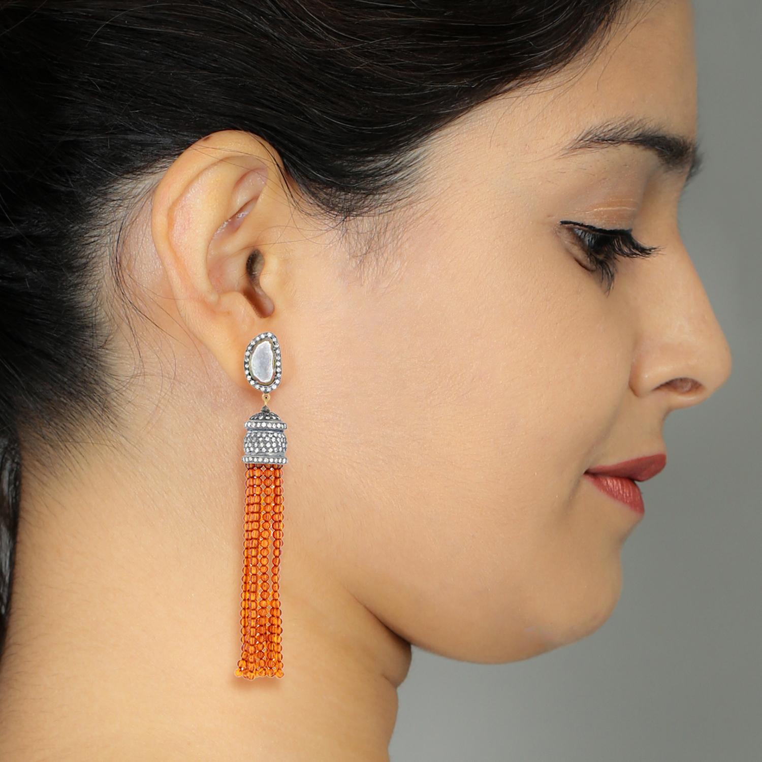 One-of-A-Kind Designer Amber Diamond and Geode Tassel Earrings in Gold Silver

18kt gold: 2.5gms
Diamond: 3.94cts
Silver: 11.29gms
Geode: 4.39cts
Amber: 25.80cts
