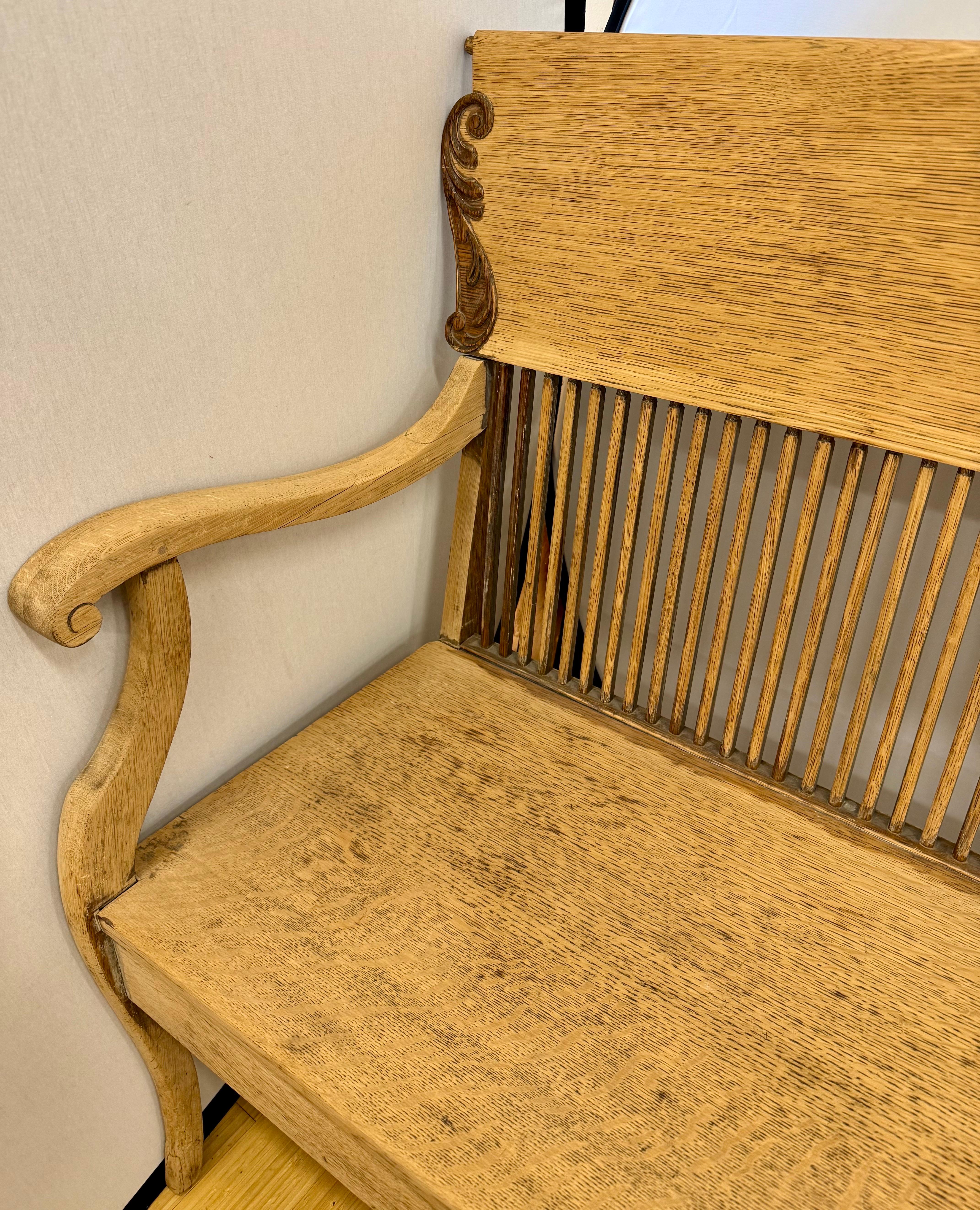 Einzigartige antike Gustavian Spindel zurück schwedischen Bank Settee (20. Jahrhundert) im Angebot