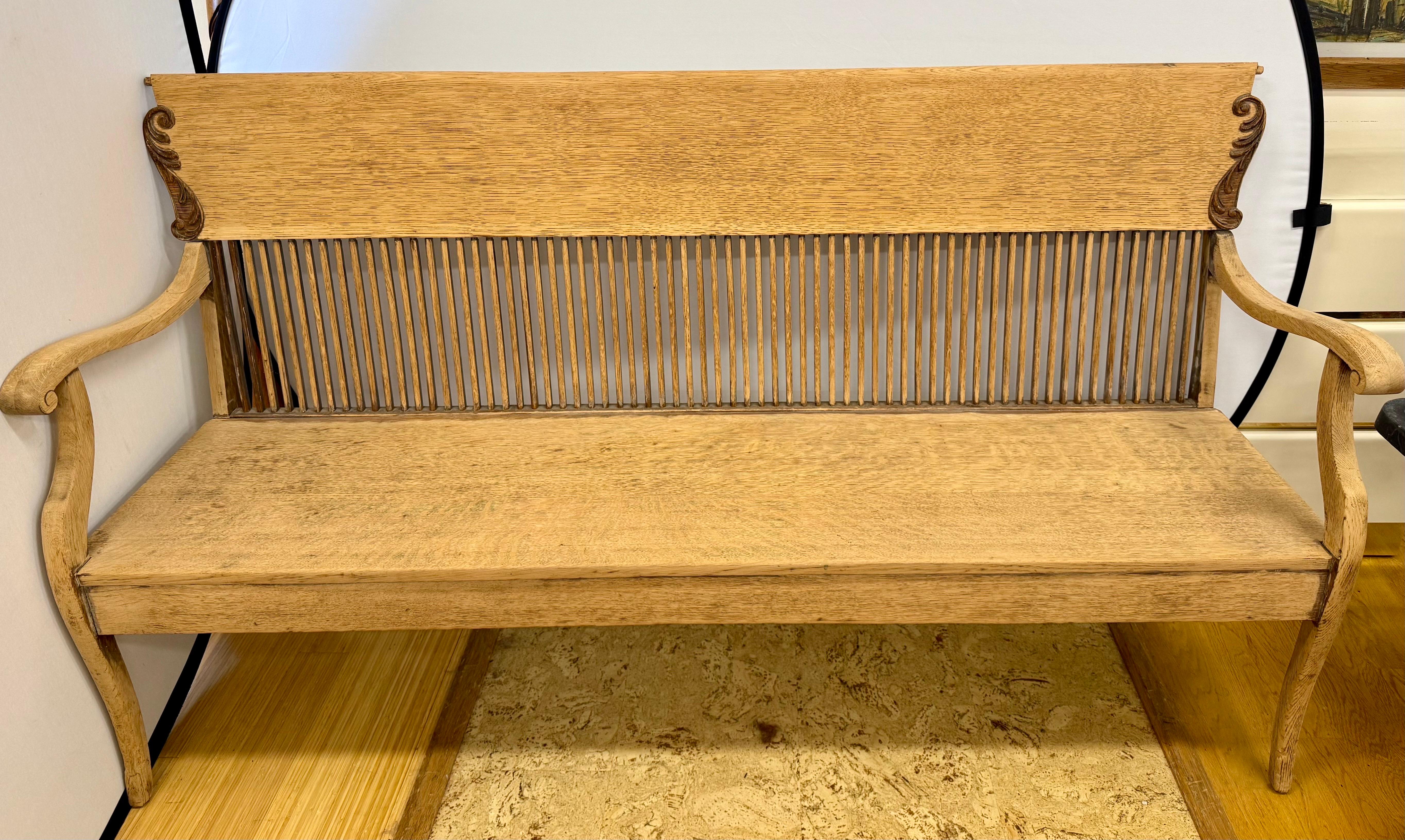 Einzigartige antike Gustavian Spindel zurück schwedischen Bank Settee (Holz) im Angebot