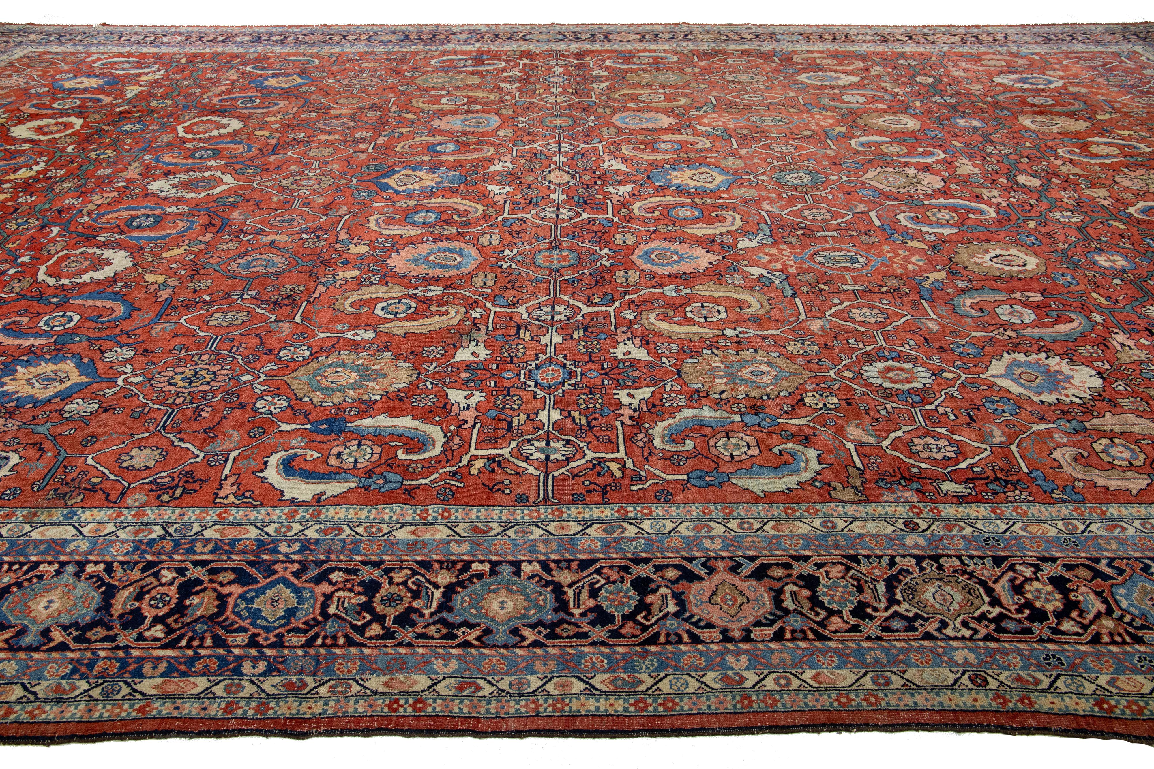 Tapis persan Sultanabad ancien unique en son genre en laine rouge avec motif sur toute sa surface en vente 4