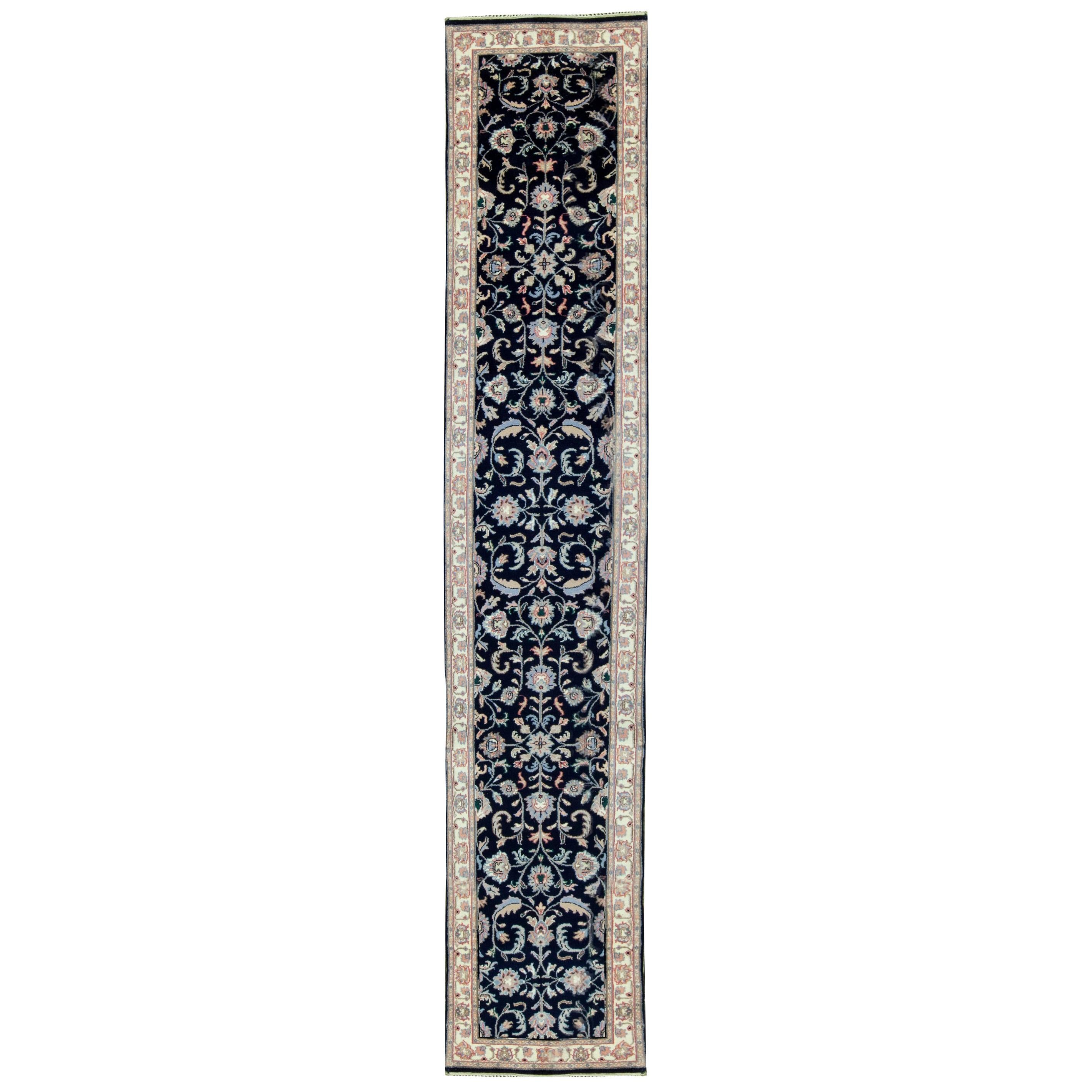 Tapis de sol traditionnel en laine tissée à la main 2'6 x 18'