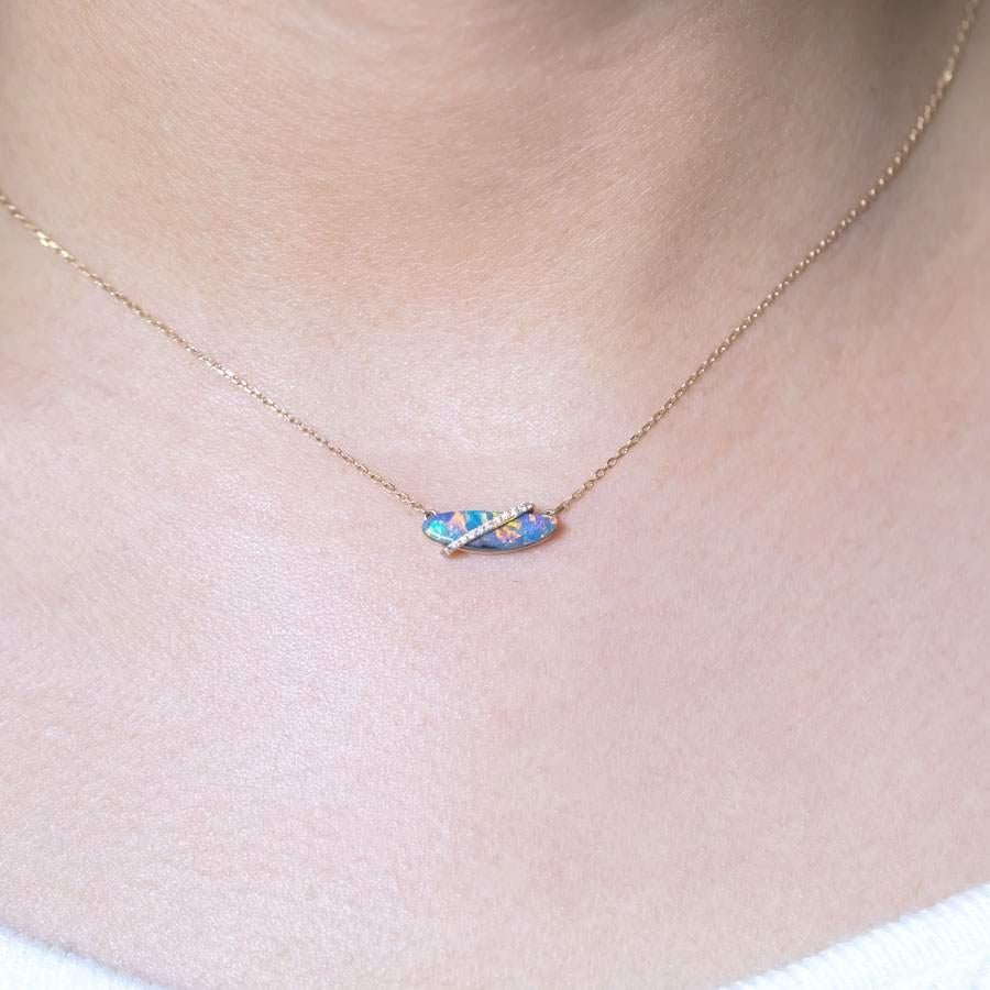 Collar Único de Ópalo Australiano y Diamantes 18K Oro Amarillo Artes y manualidades en venta