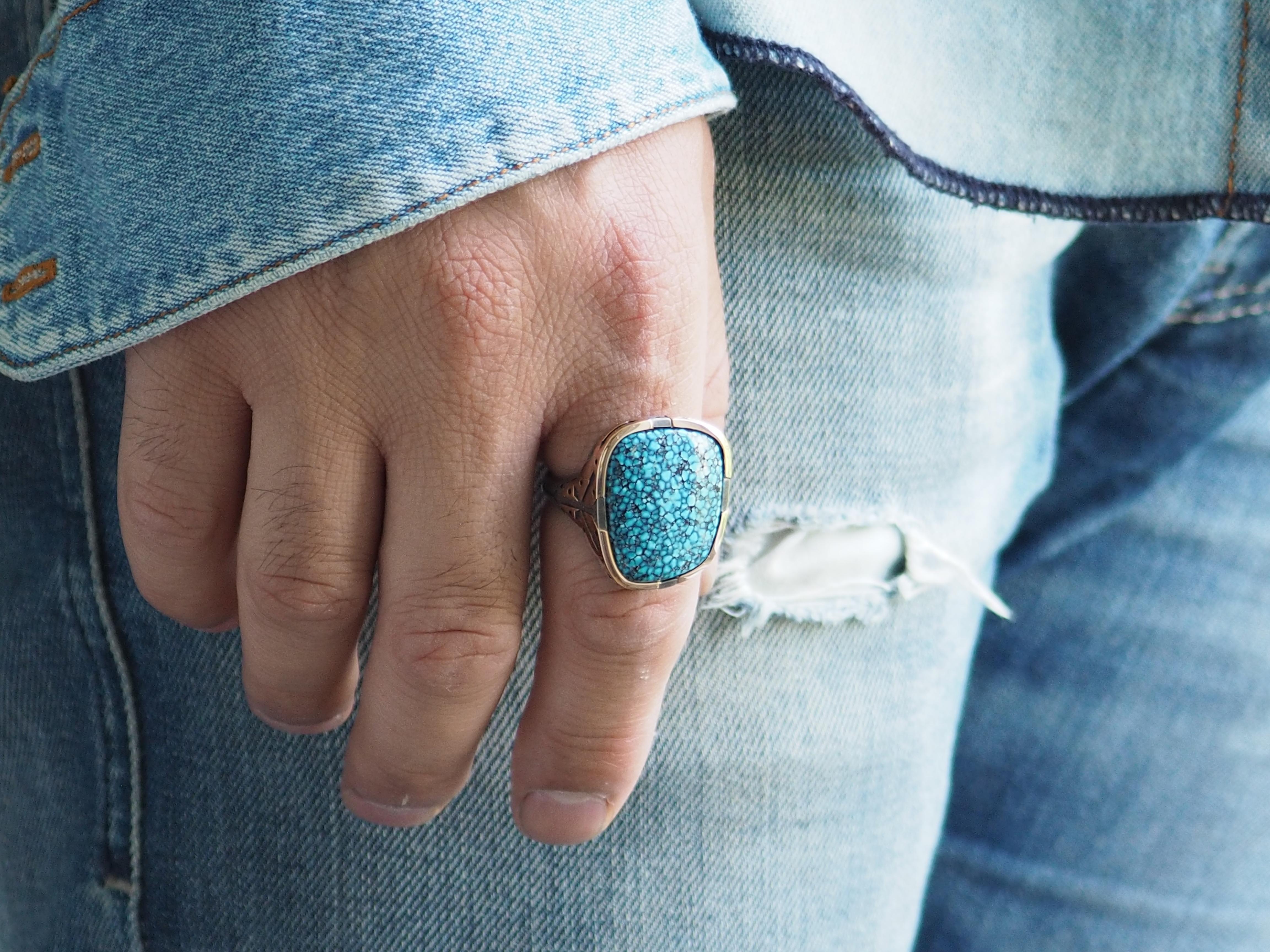 Discover this stunning one of a kind custom made Kingman Turquoise ring by Harlin Jones of New York. 

Ring details: 
- 18ct Rose Gold - Oxidized Sterling Silver Black-Webbed Kingman Turquoise Ring With Cross Arrow Detailing. 
-18ct Black-Webbed