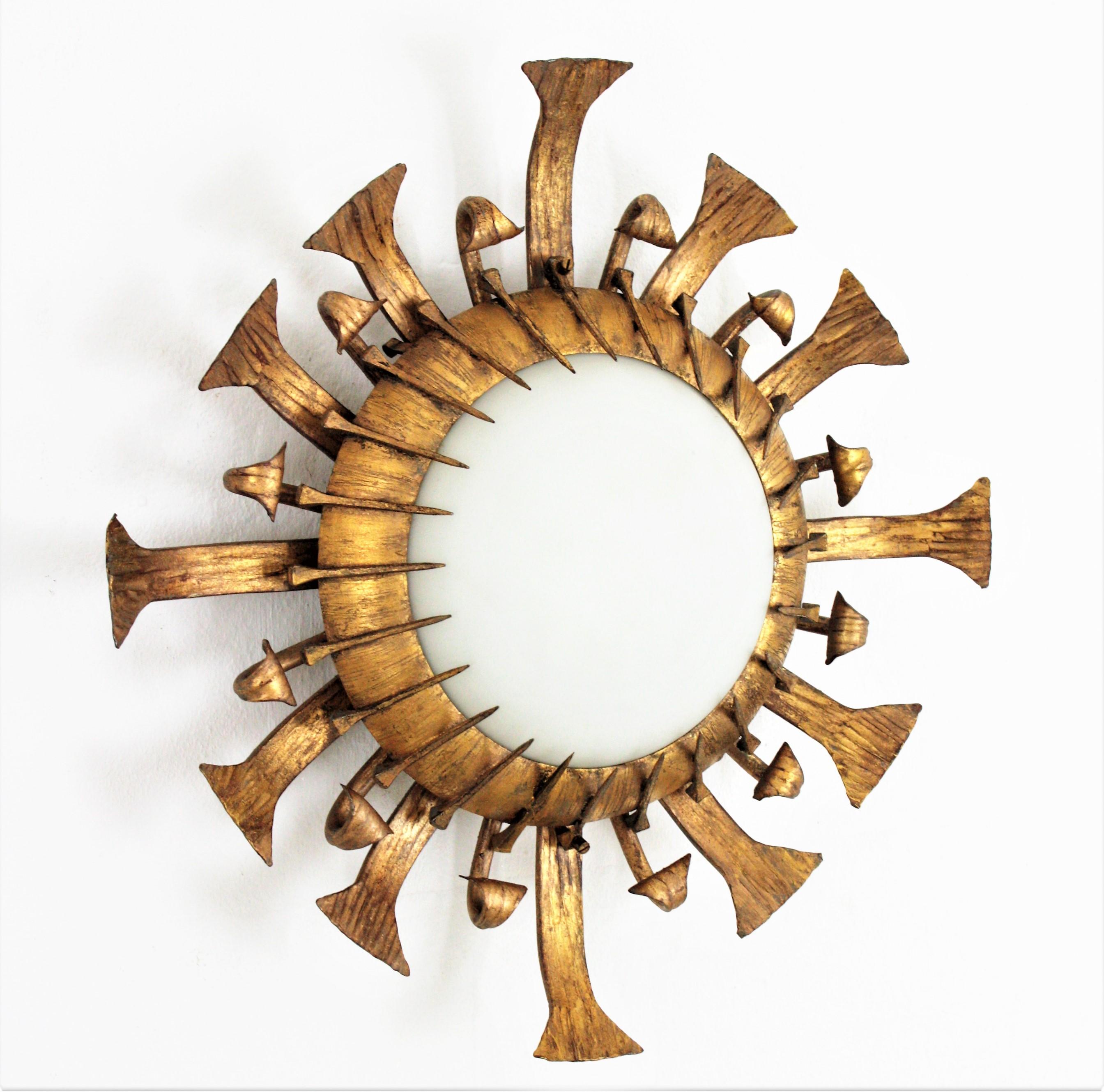 One of a kind Brutalist Sunburst Flushmount with Nails Accents in Gilt Iron In Good Condition In Barcelona, ES