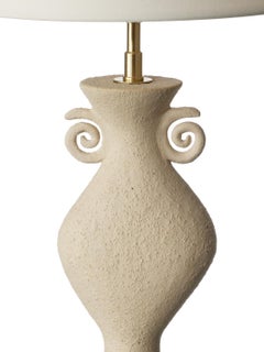 Lampada in ceramica unica nel suo genere "Dual" di Pauline Hagan