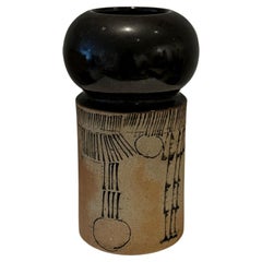 Vaso unico in ceramica di Lisa Larson , Gustavsberg Svezia, anni '60