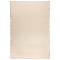 Tapis contemporain beige à tissage plat unique en son genre de Doris Leslie Blau