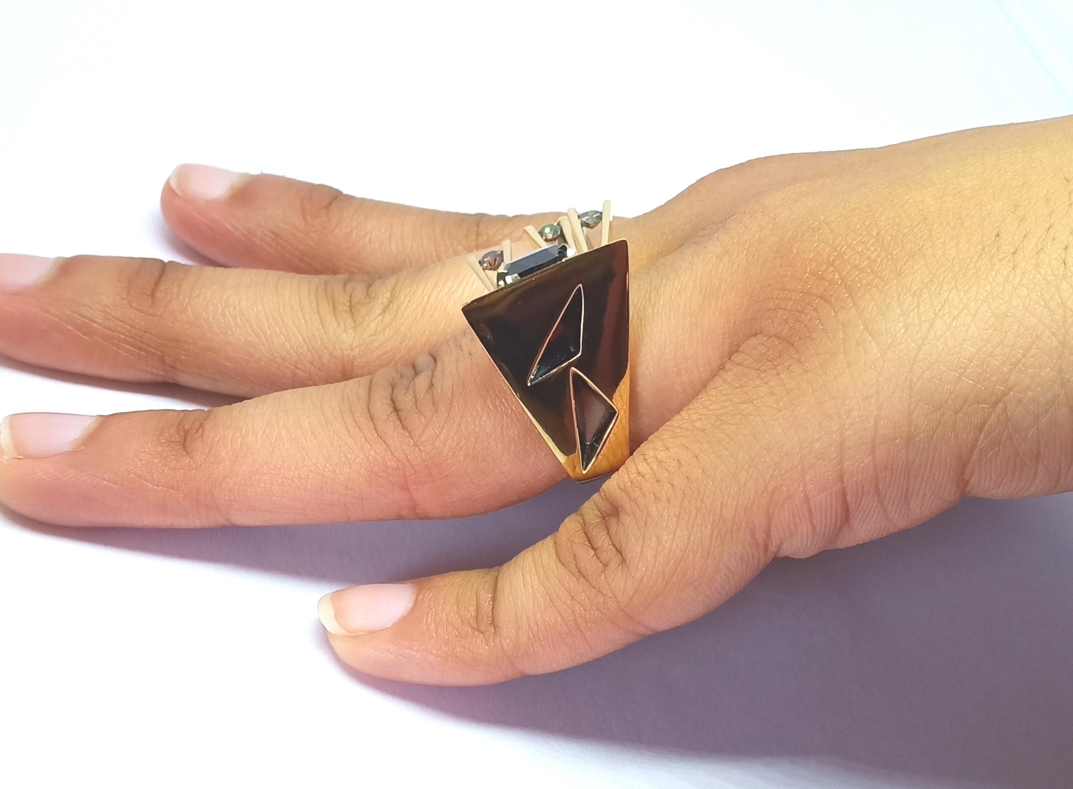 One Of a Kind Round Brown and Black Rose Cut Diamond 18 Karat Gold Fashion Ring For Sale 10