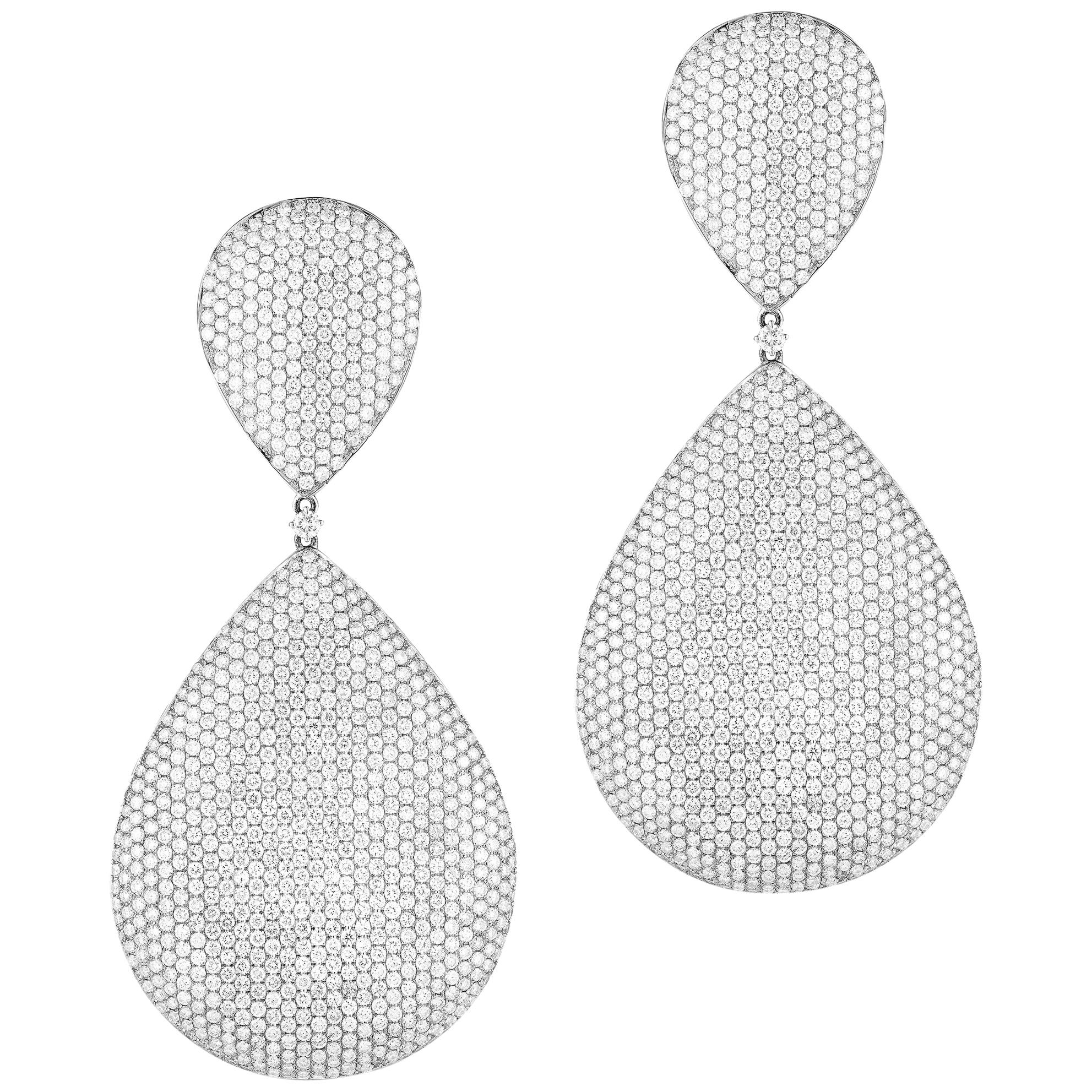 Einzigartige Diamant-Ohrringe im Angebot