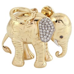 Pendentif éléphant unique en son genre en or jaune 14 carats serti de diamants pavés