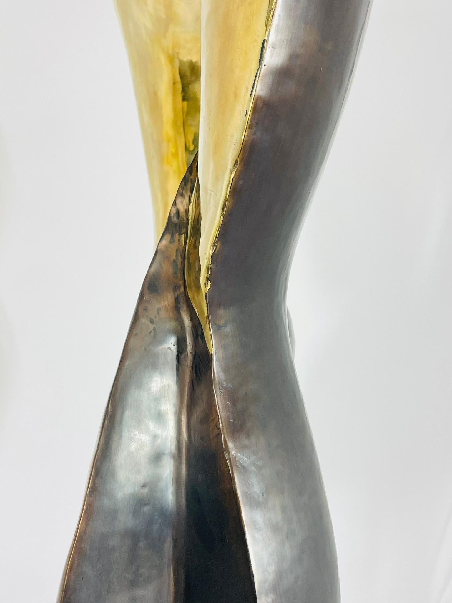 Figurativo unico nel suo genere  Scultura da terra in ottone massiccio, USA 21° secolo in vendita 7