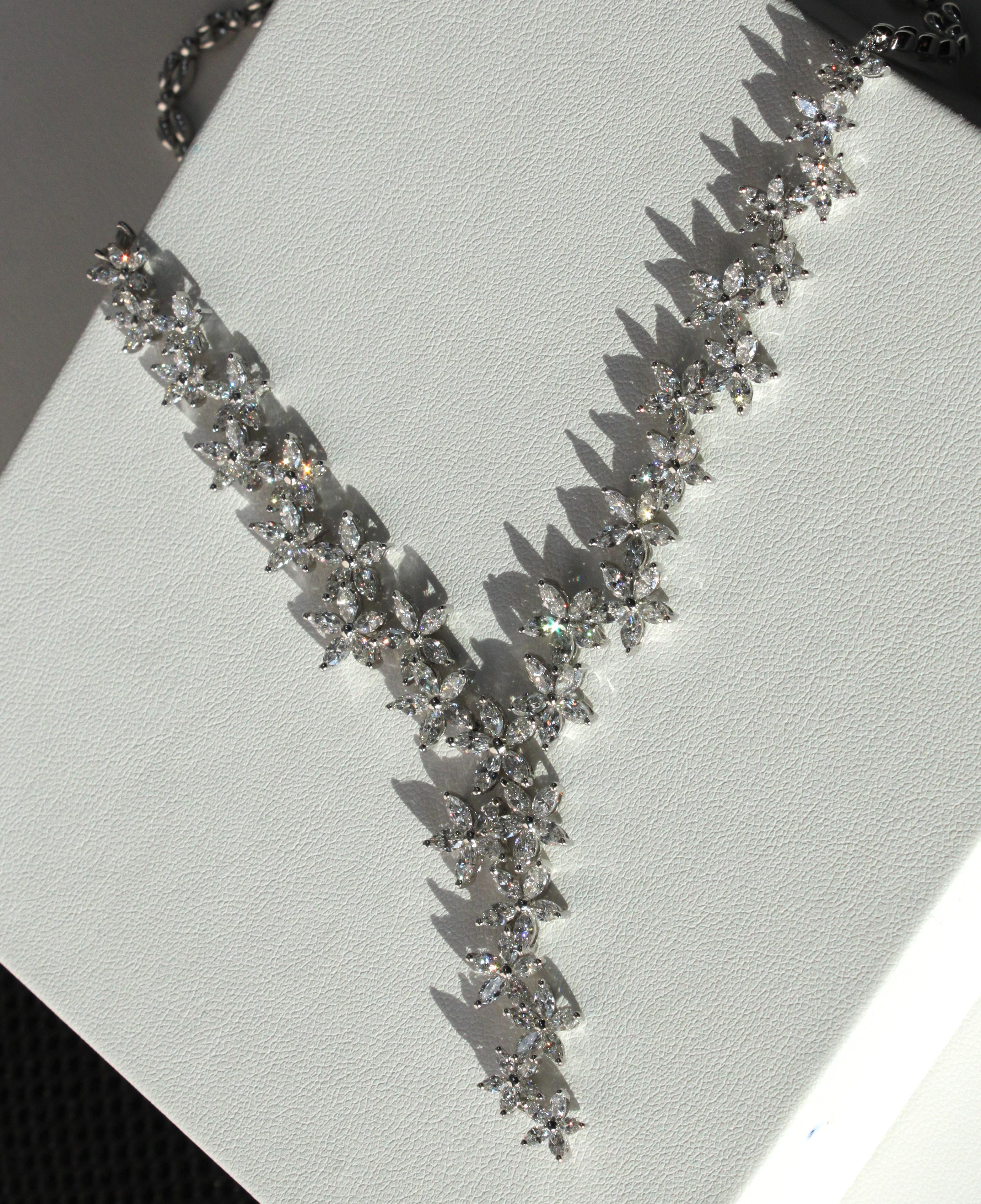Modern One of a kind floral diamond necklace made with marquise VS-SI natural diamonds For Sale