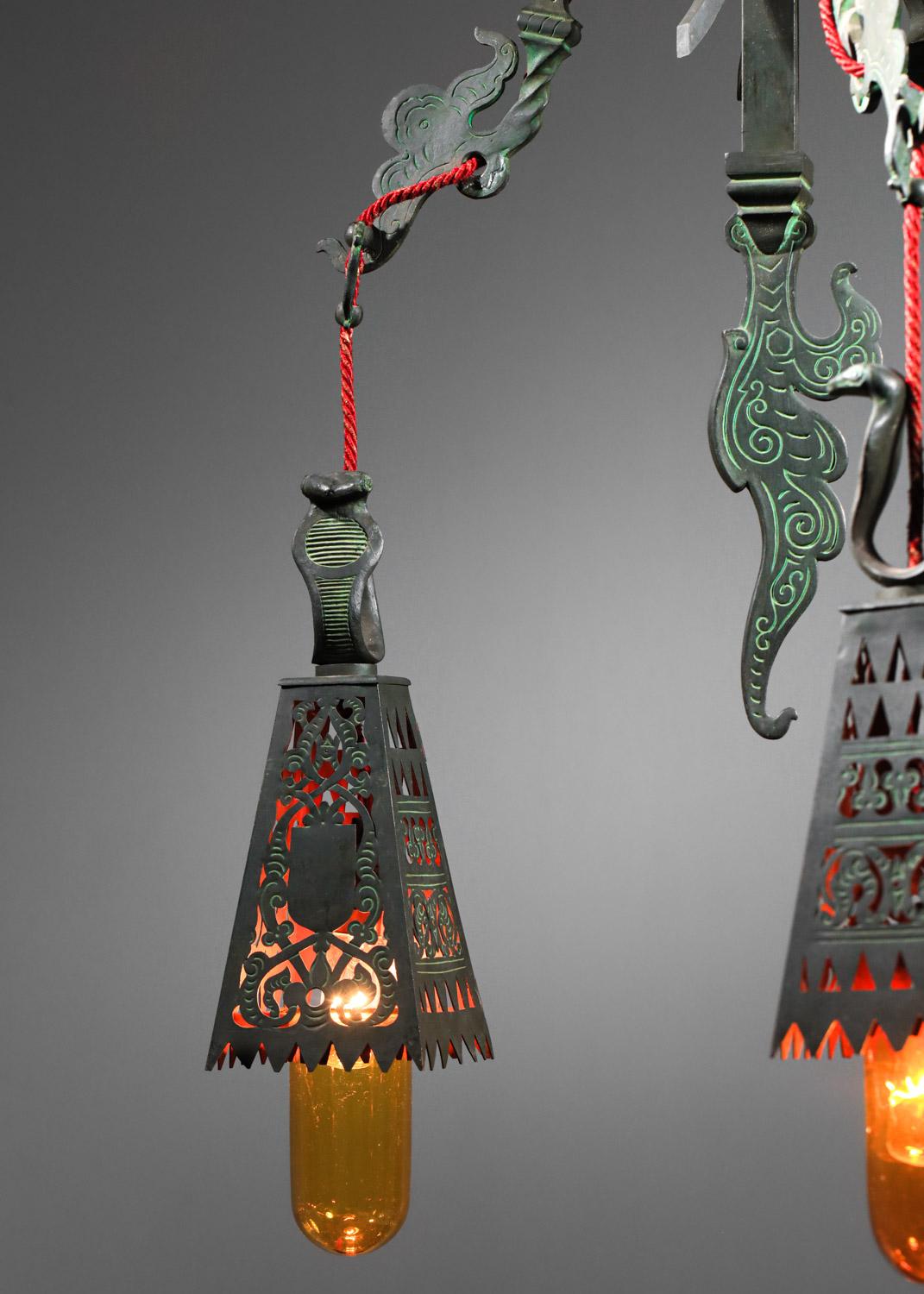 One-of-a-kind French chandelier orientalist decor from the 1940s chased bronze  For Sale 7
