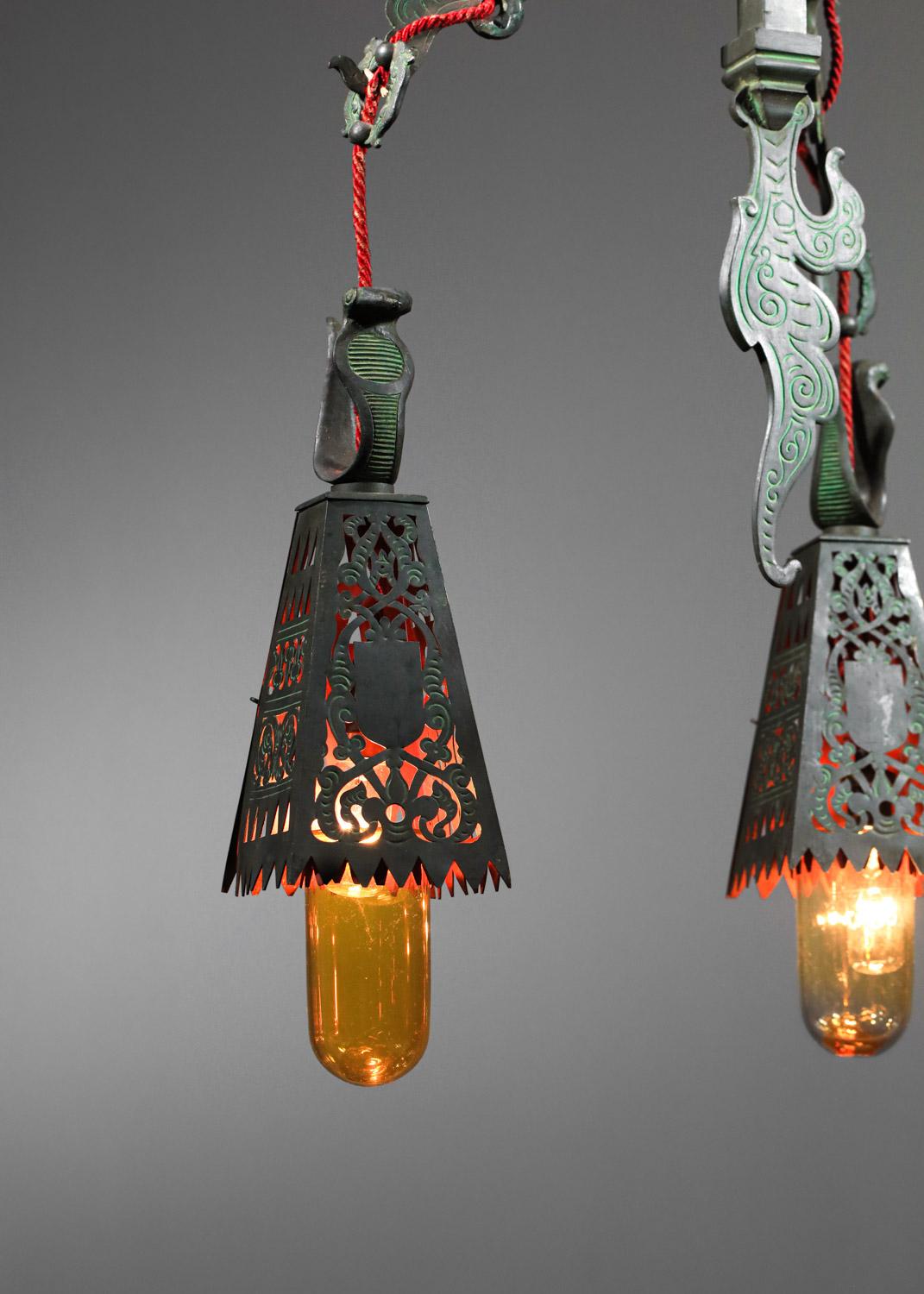 One-of-a-kind French chandelier orientalist decor from the 1940s chased bronze  For Sale 1