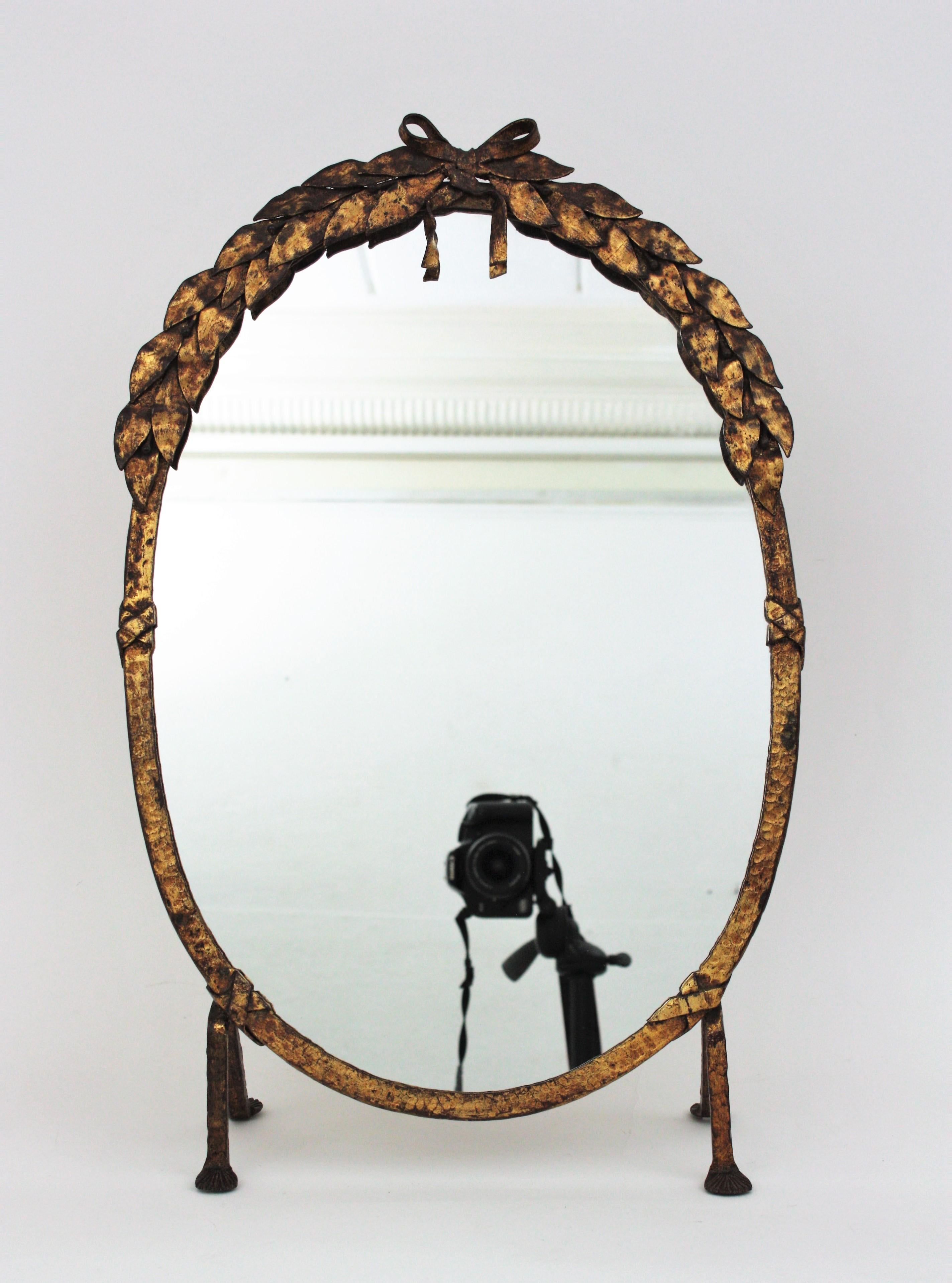French Vanity Mirror in Gilt Hand Forged Iron, 1940s For Sale 4