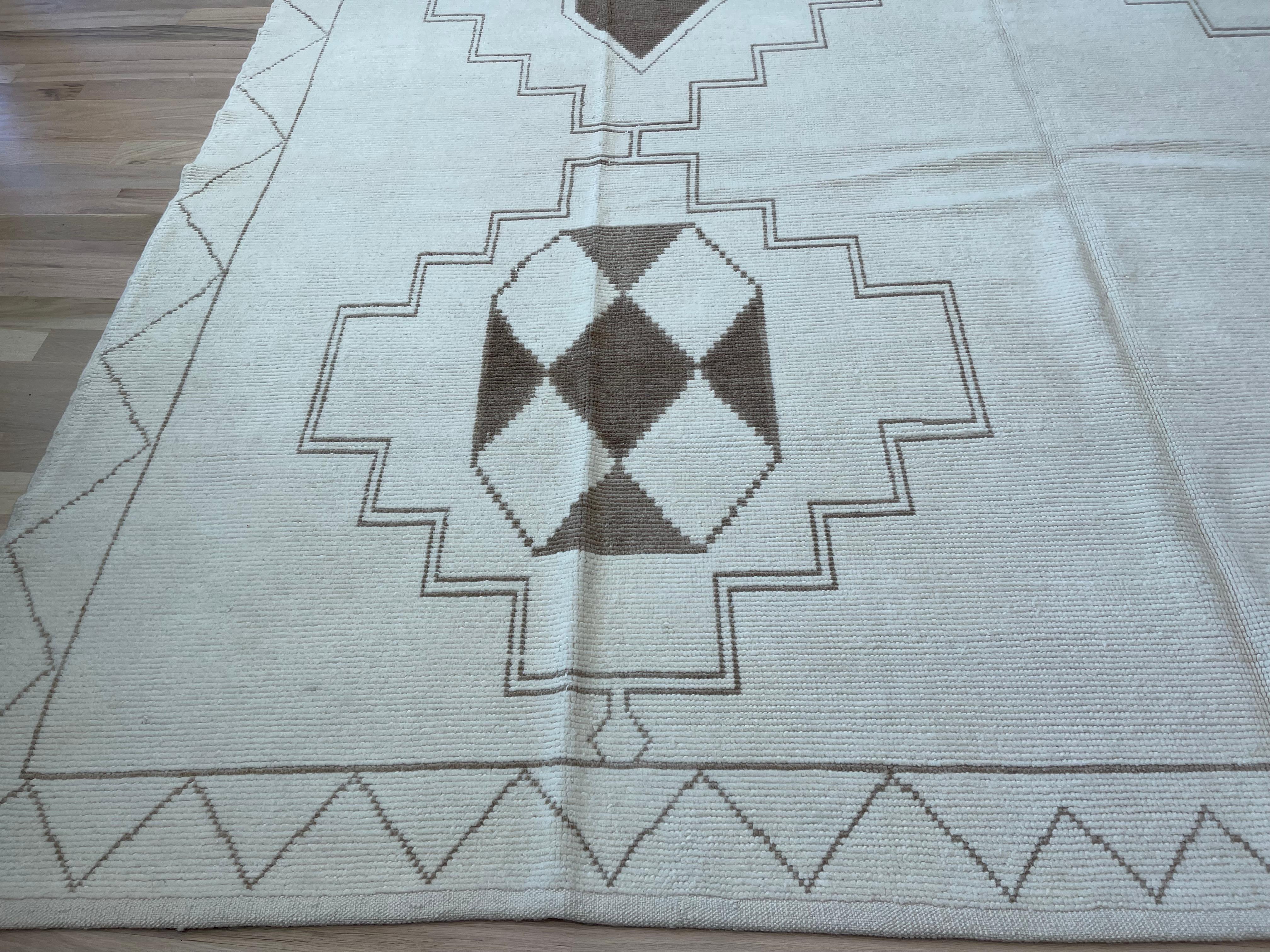 Turc Tapis turc géométrique unique en son genre en vente
