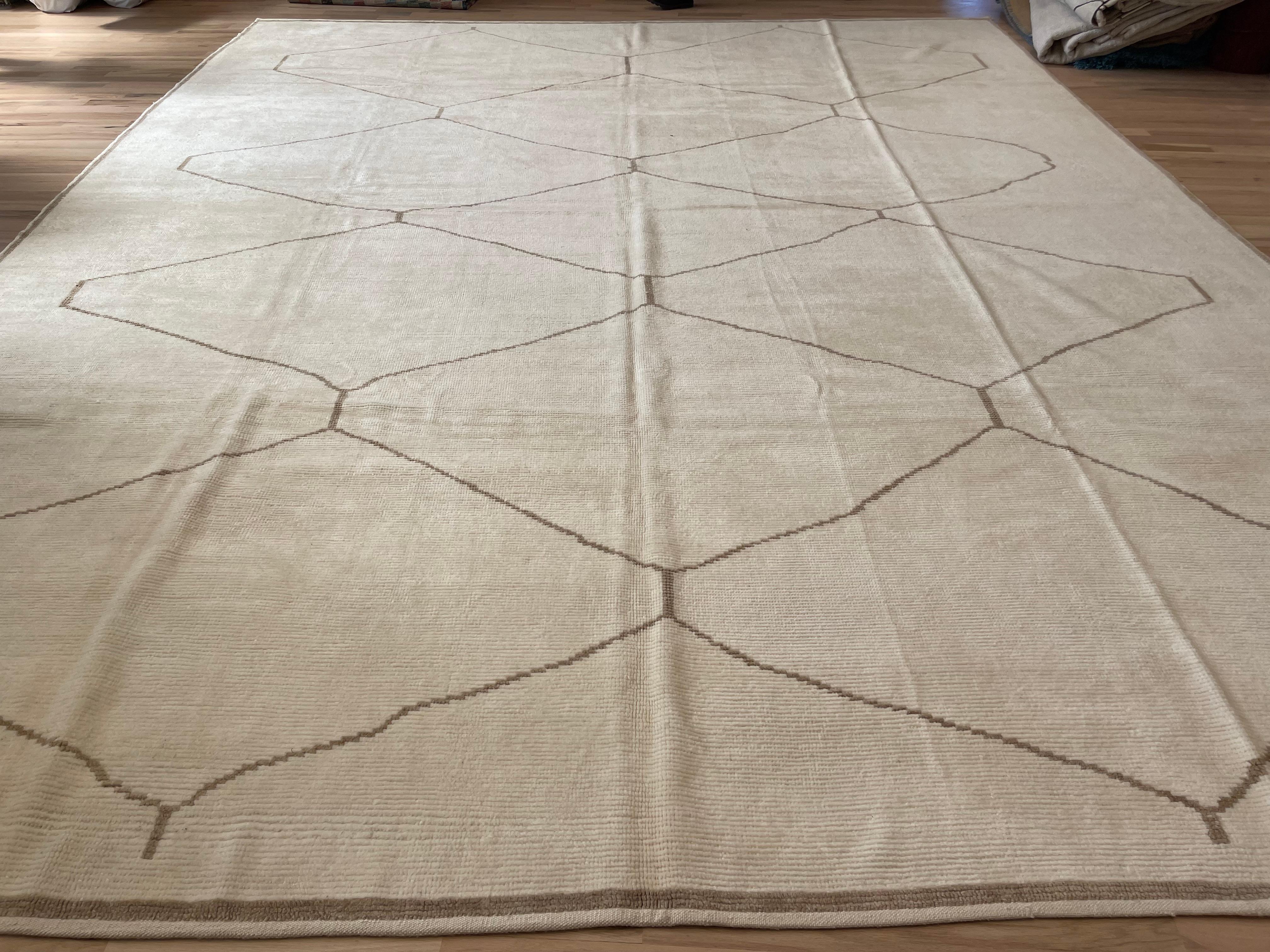 Turc Tapis turc géométrique unique en son genre en vente