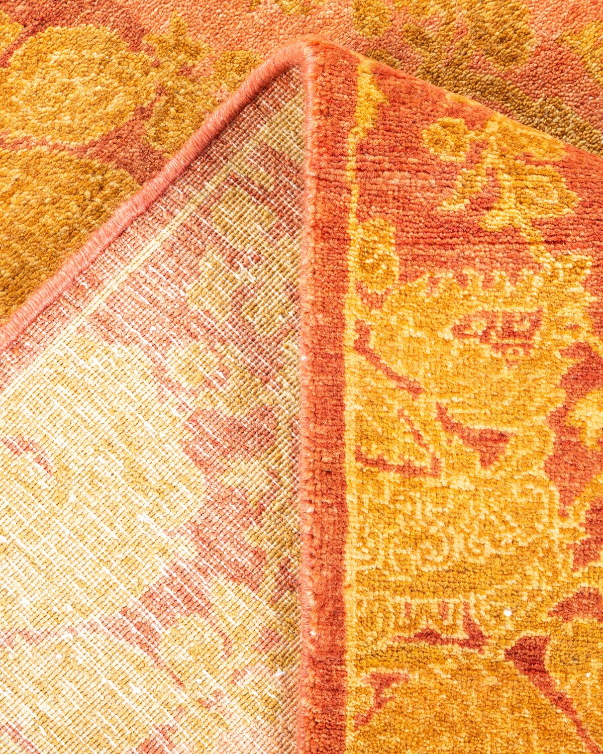 Laine Tapis rose moghol abstrait noué à la main, unique en son genre en vente