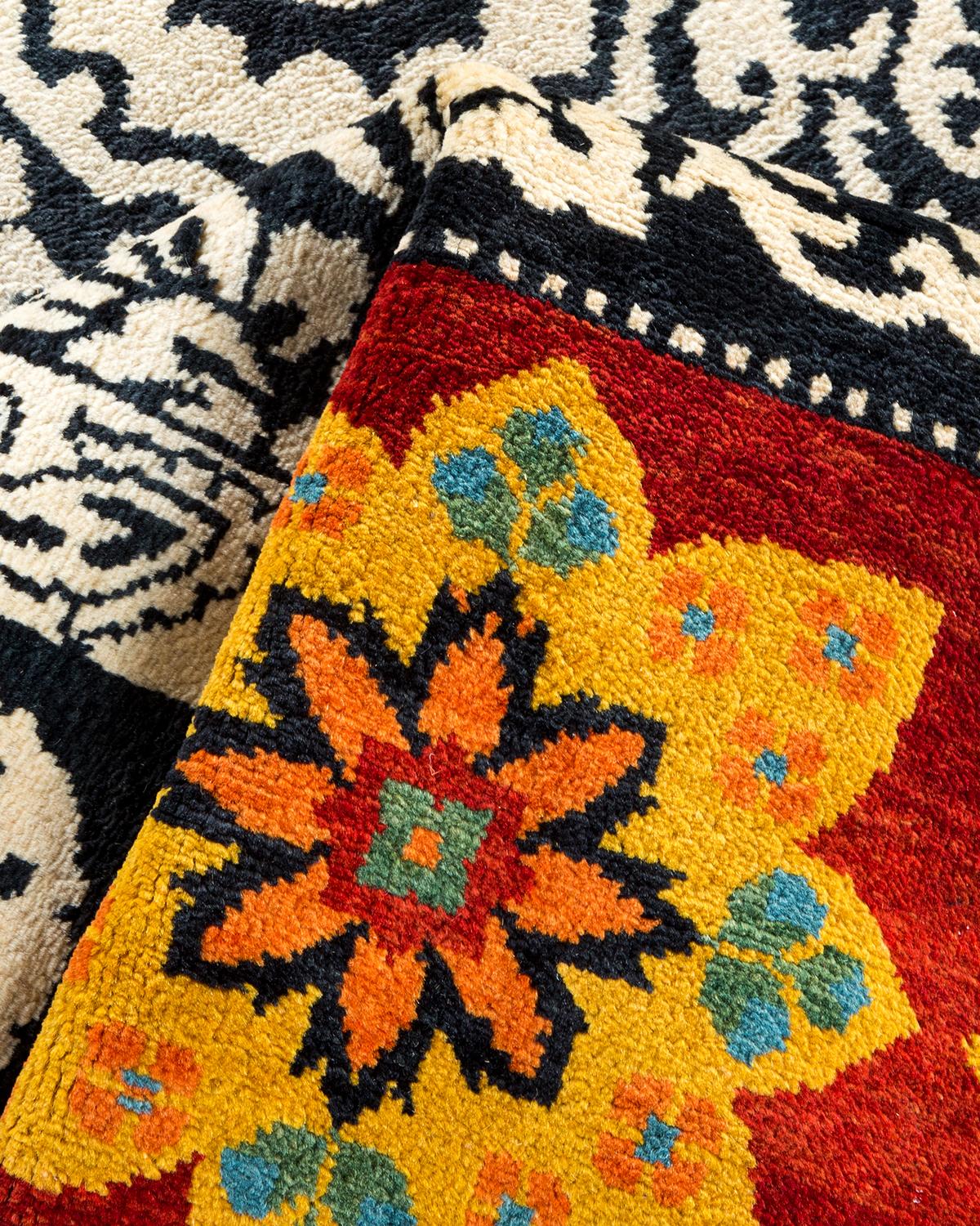 One of a Kind Hand Knotted Contemporary Floral Black Area Rug For Sale 2