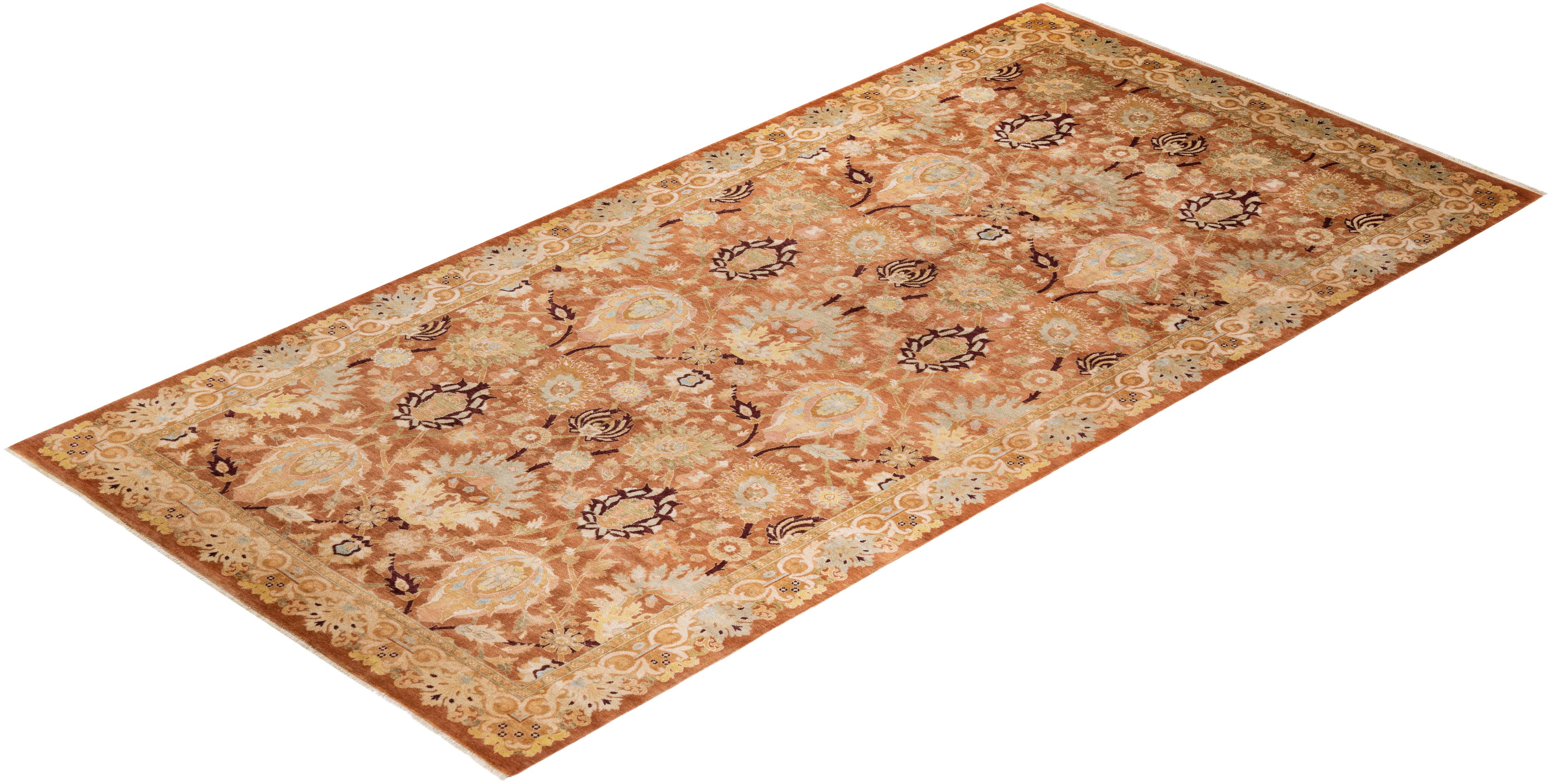 Einzigartiger handgeknpfter zeitgenssischer floraler eklektischer brauner Vorleger im Angebot 2