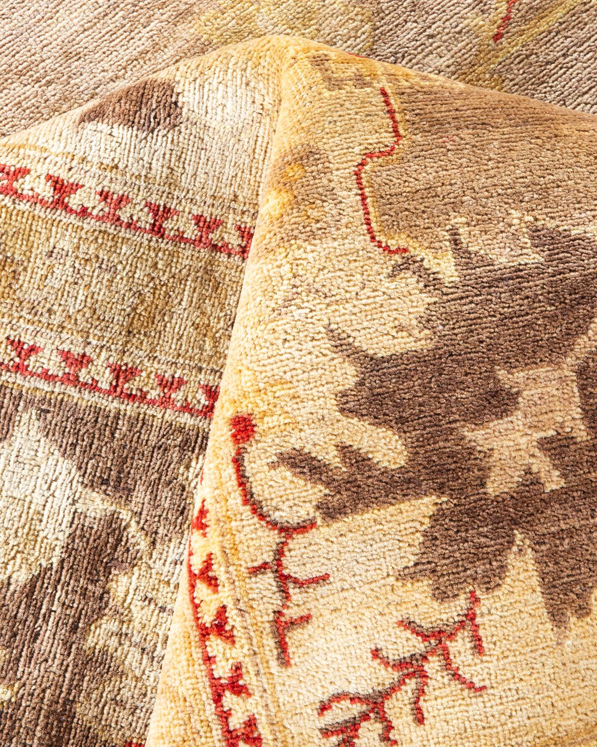 Einzigartiger, handgeknpfter, zeitgenssischer, eklektischer, elfenbeinfarbener Vorleger mit Blumenmuster im Angebot 1