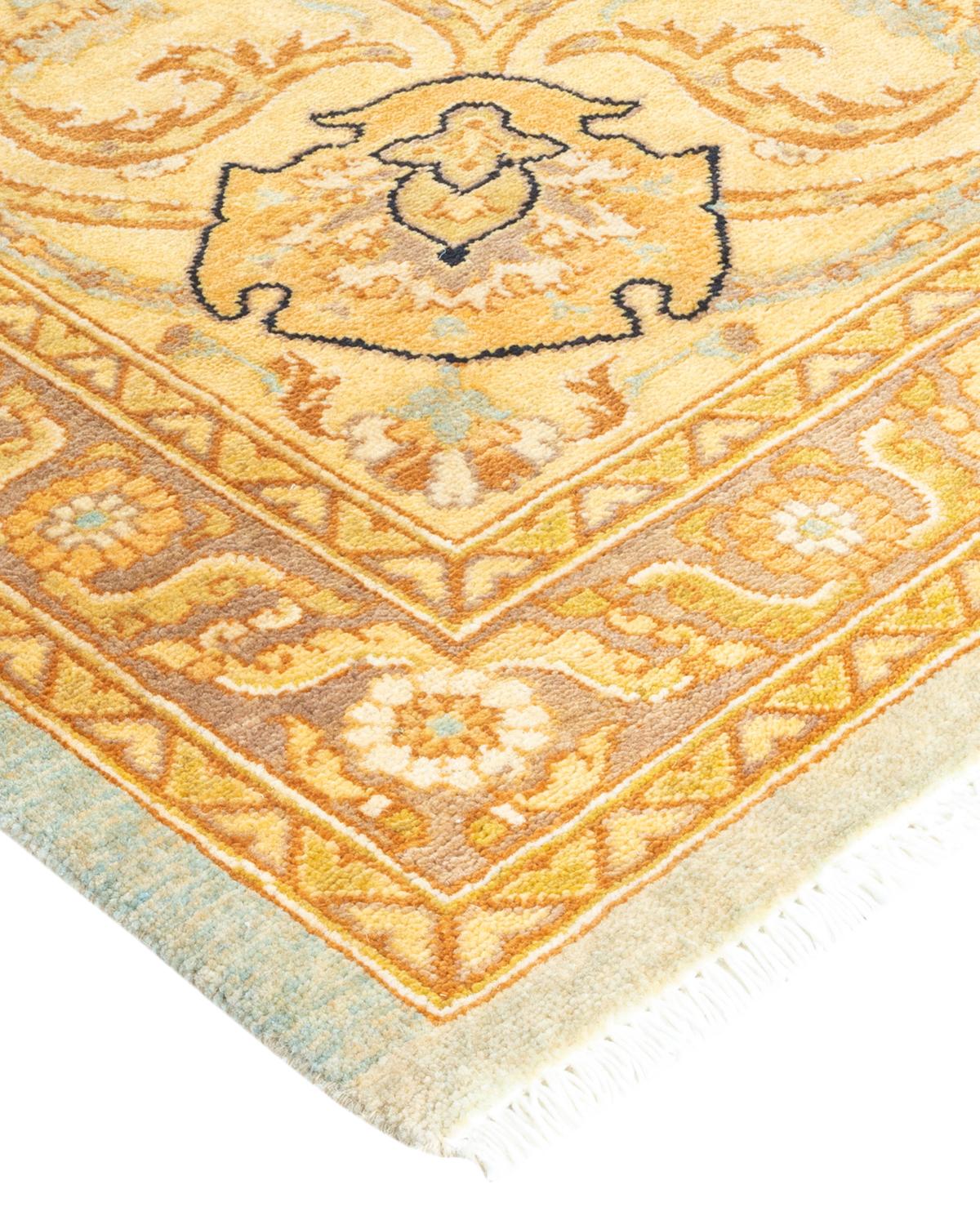 Con una amalgama de tamaños e influencias estéticas que van del art déco al Rorschach y el modernismo, las alfombras de la colección Eclectic desafían la definición, pidiendo en su lugar convertirse en intrigantes puntos focales de una habitación.