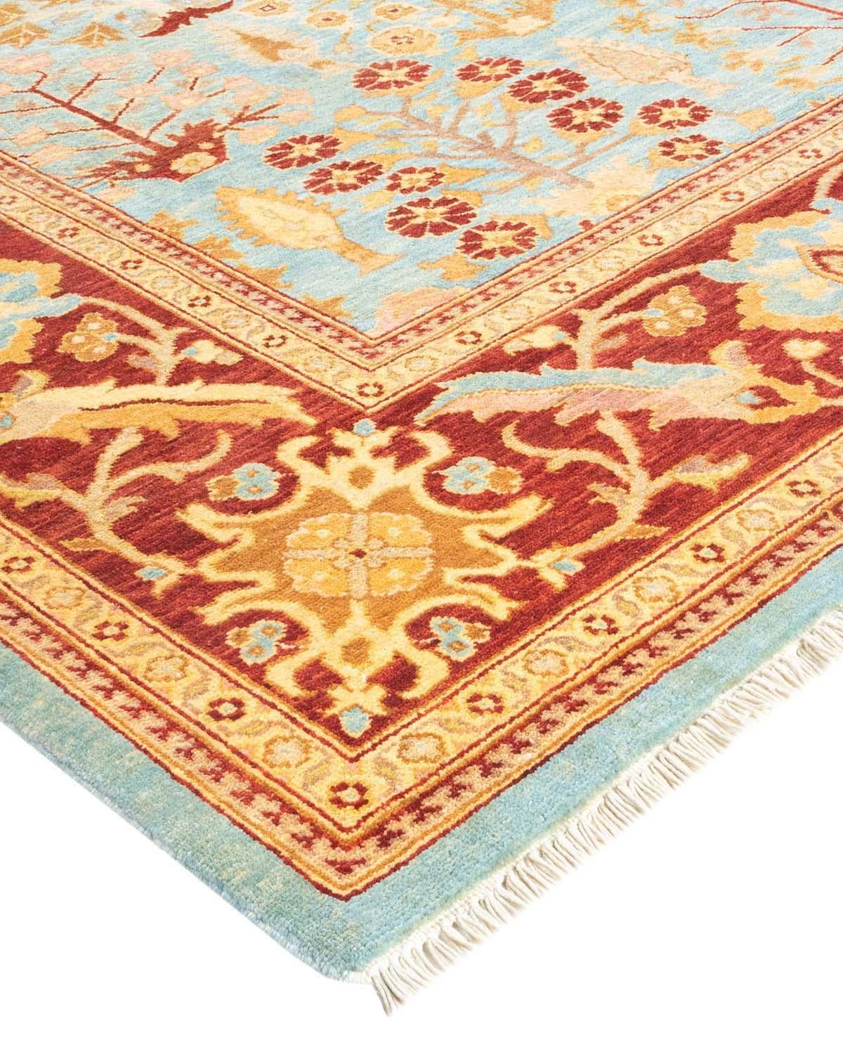 Con una amalgama de tamaños e influencias estéticas que van del art déco al Rorschach y el modernismo, las alfombras de la colección Eclectic desafían la definición, pidiendo en su lugar convertirse en intrigantes puntos focales de una habitación.