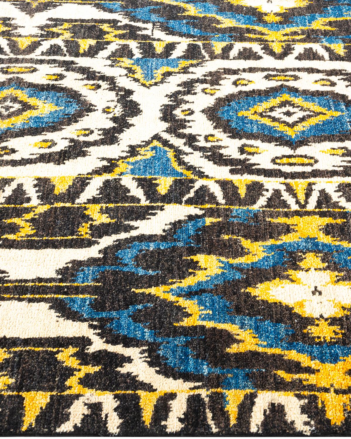 Tappeto contemporaneo Ikat moderno nero, unico nel suo genere, annodato a mano In condizioni Nuovo in vendita a Norwalk, CT