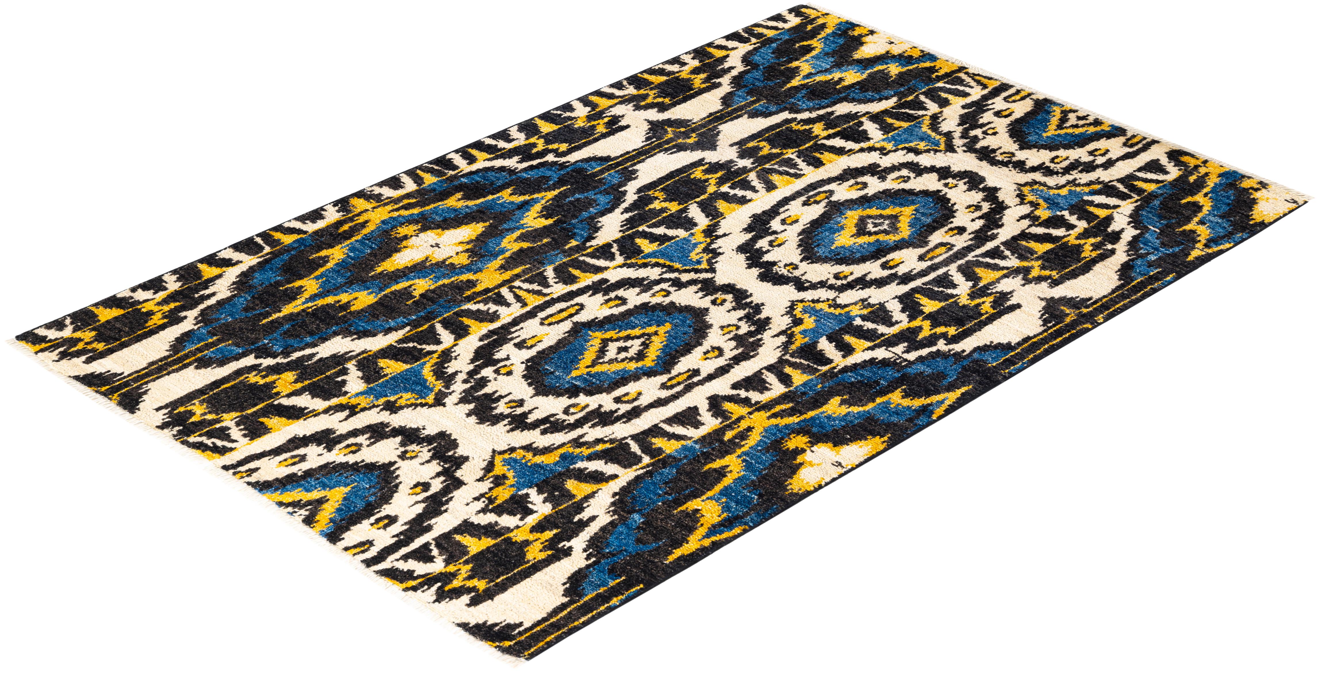 Tappeto contemporaneo Ikat moderno nero, unico nel suo genere, annodato a mano in vendita 2