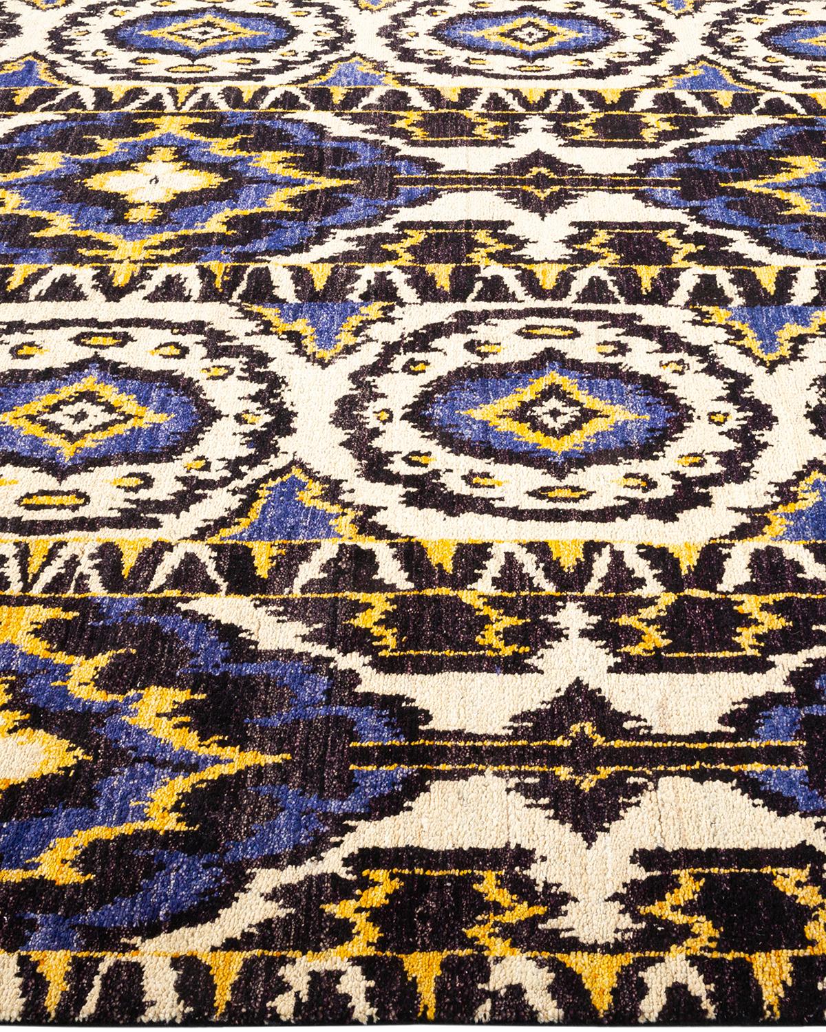 Handgeknüpfter zeitgenössischer schwarzer Ikat Modern-Teppich, Unikat, Unikat im Zustand „Neu“ im Angebot in Norwalk, CT