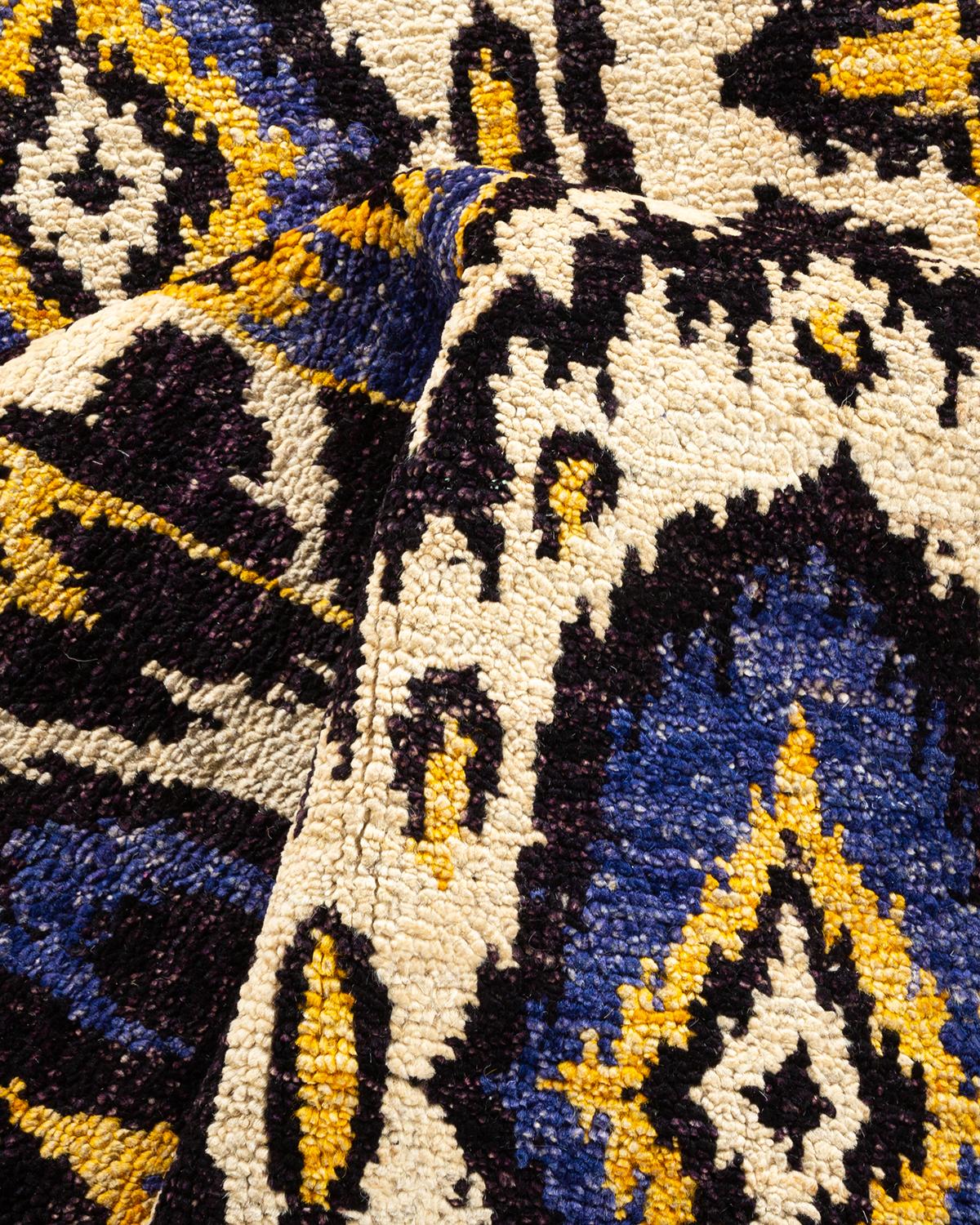 Handgeknüpfter zeitgenössischer schwarzer Ikat Modern-Teppich, Unikat, Unikat im Angebot 1