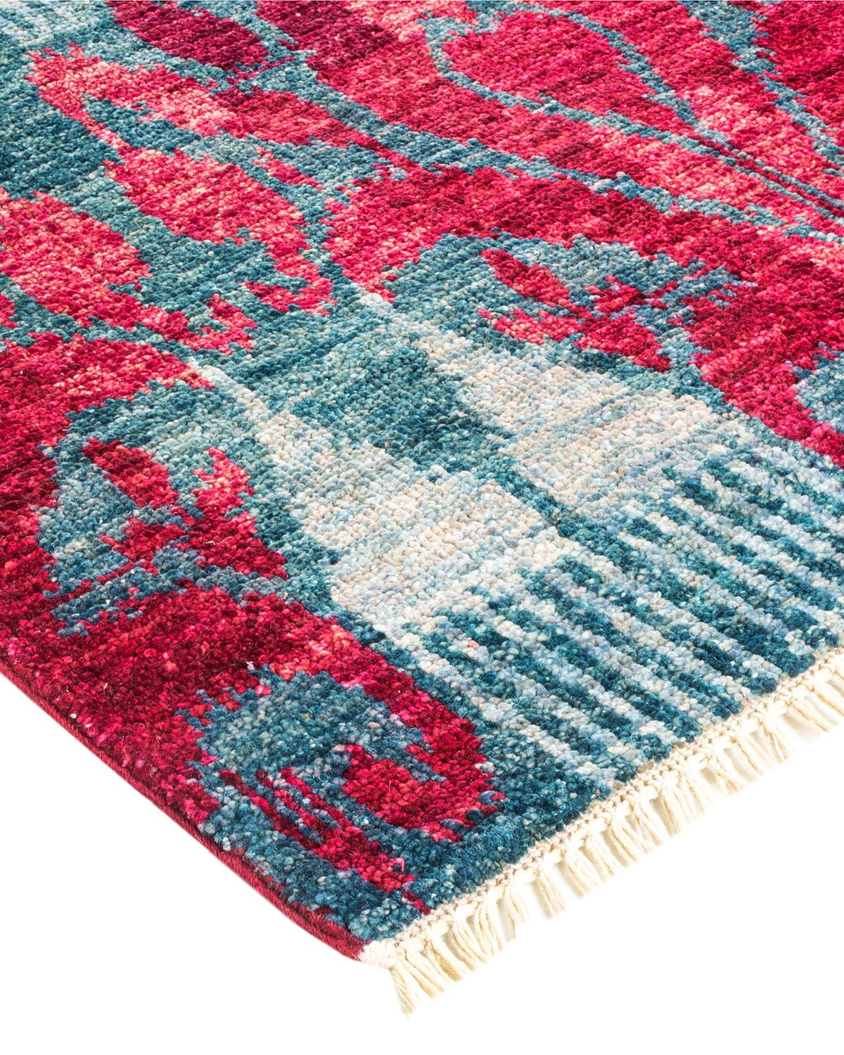 Fresh, spirited, and above all, luxurious, the rugs of the Modern collection can invigorate a traditional room as gracefully as they can ground a more contemporary space. Regardless of their color and style, there is just one thing about these rugs
