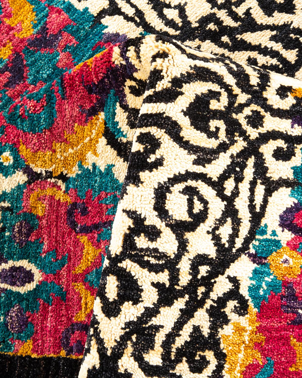 One-of-a-kind Hand Knotted Contemporary Ikat Suzani Black Area Rug For Sale 2