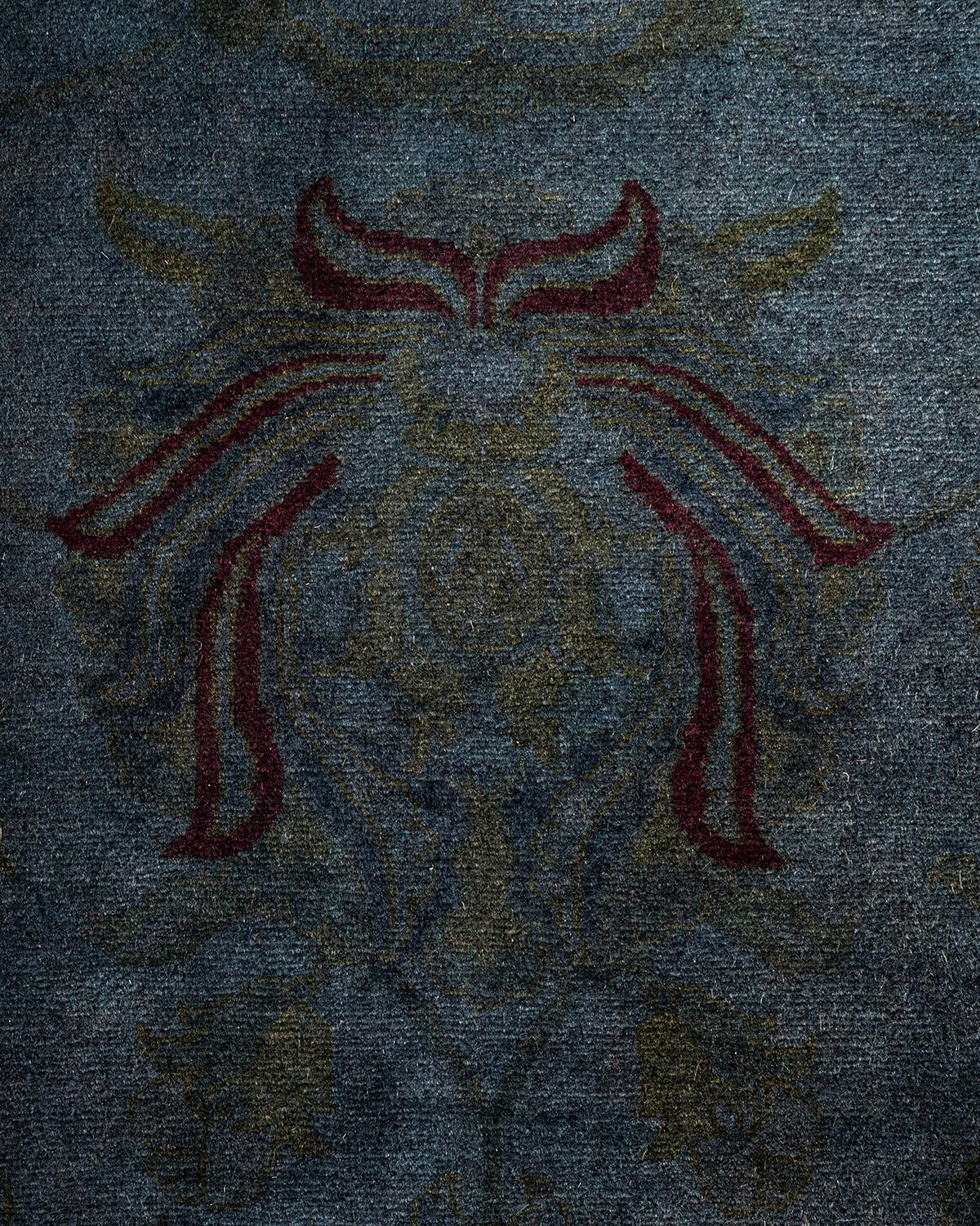 Einzigartiger handgeknüpfter zeitgenössischer grauer Overdyed-Teppich (Pakistanisch) im Angebot