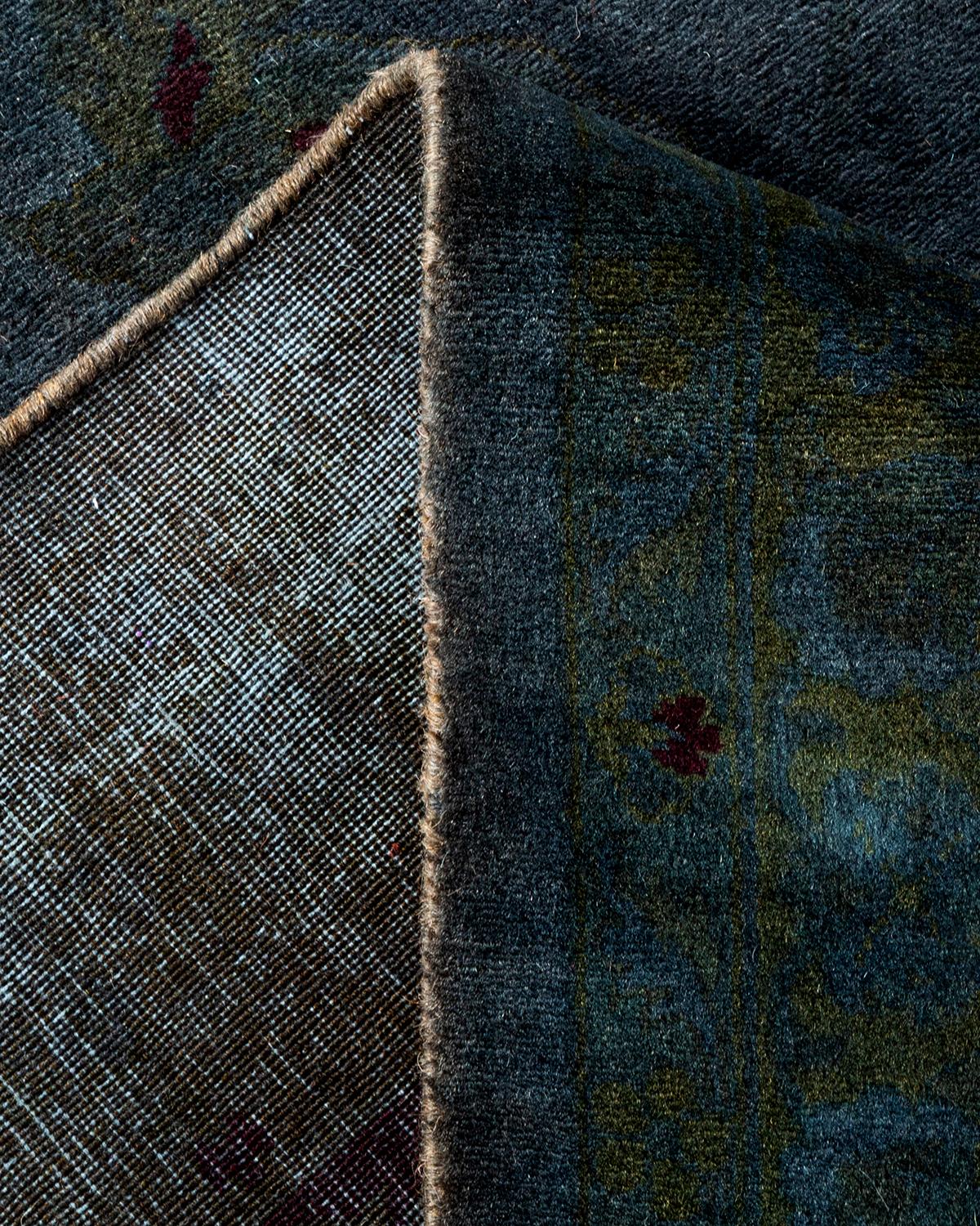 Einzigartiger handgeknüpfter zeitgenössischer grauer Overdyed-Teppich (Wolle) im Angebot