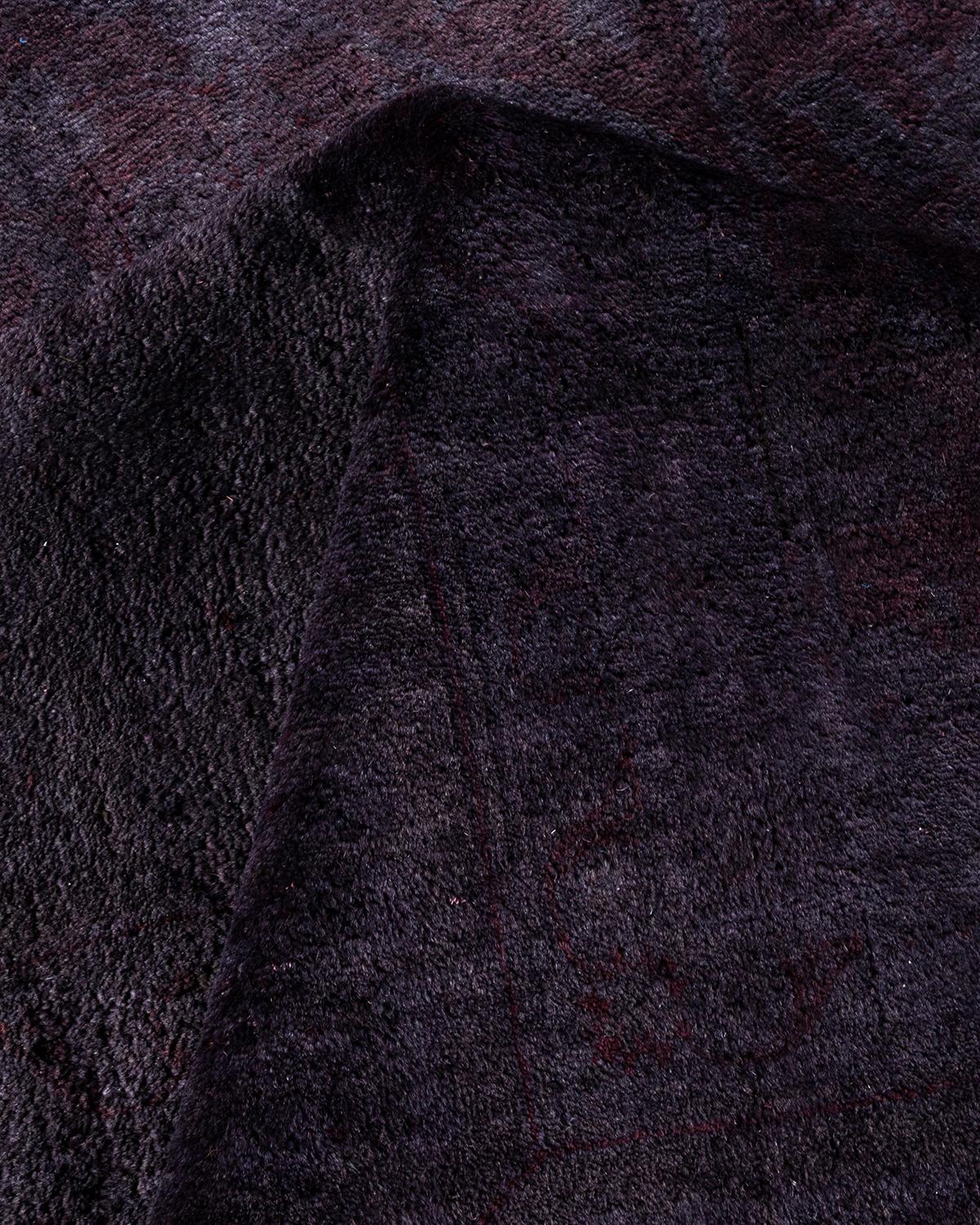 Einzigartiger handgeknüpfter zeitgenössischer grauer Overdyed-Teppich im Angebot 1