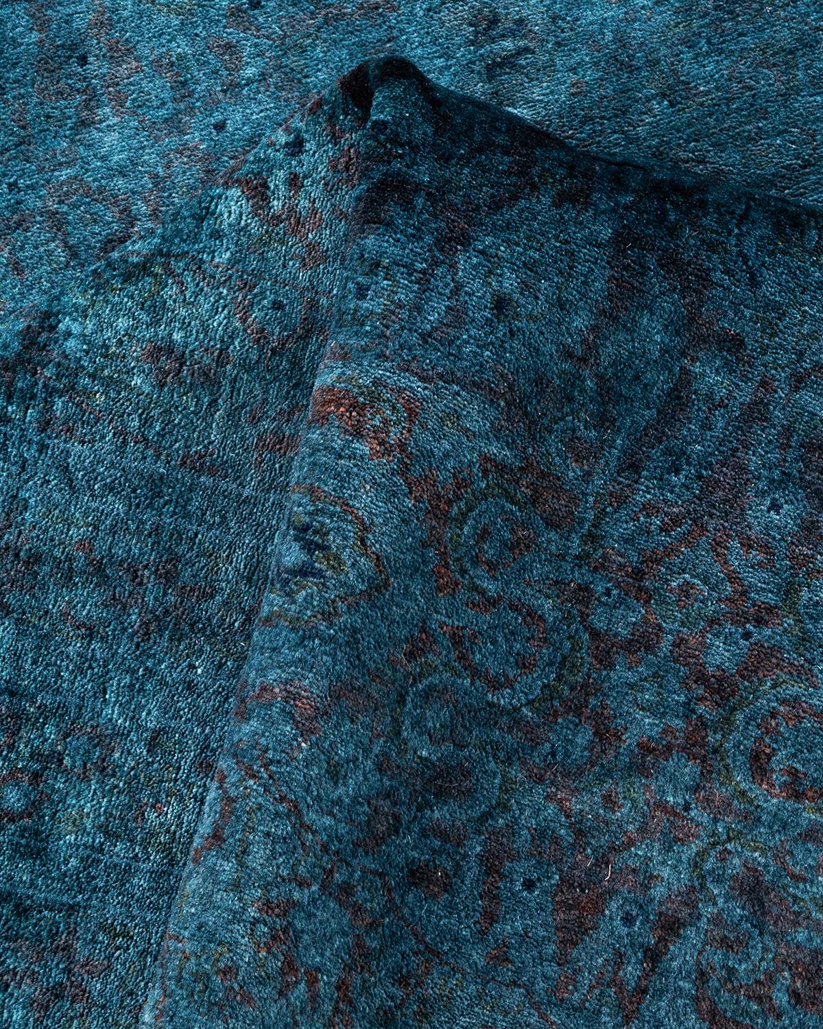 Einzigartiger handgeknüpfter zeitgenössischer grauer Overdyed-Teppich im Angebot 1