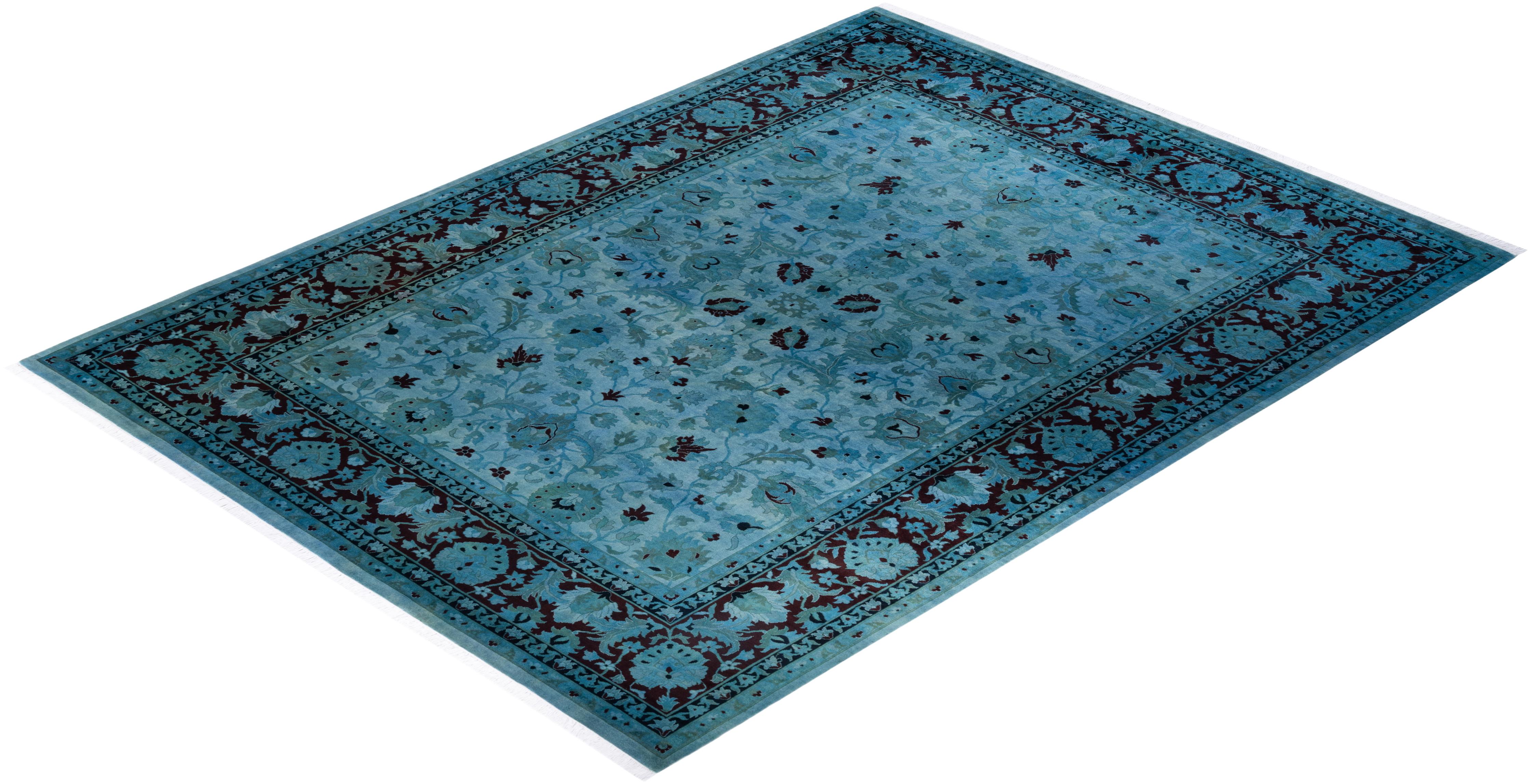 Einzigartiger handgeknüpfter zeitgenössischer hellblauer Overdyed-Teppich im Angebot 2