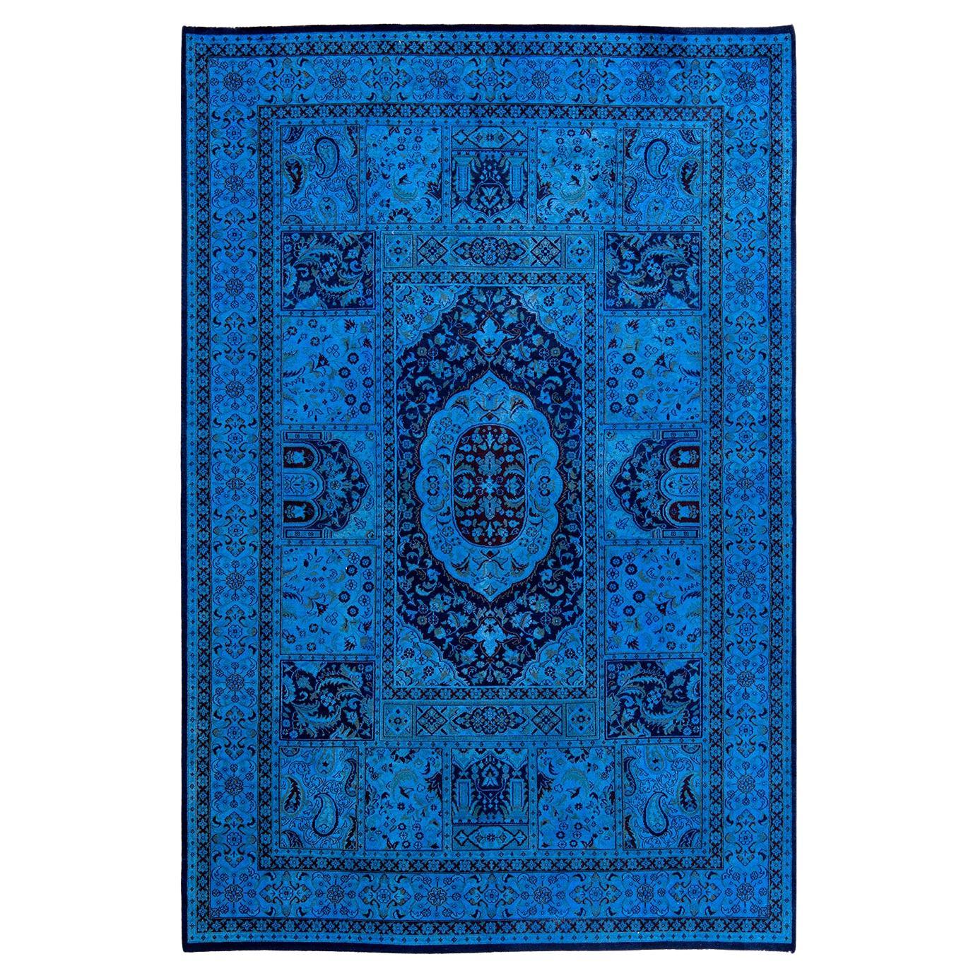 Alfombra única anudada a mano contemporánea teñida de azul claro