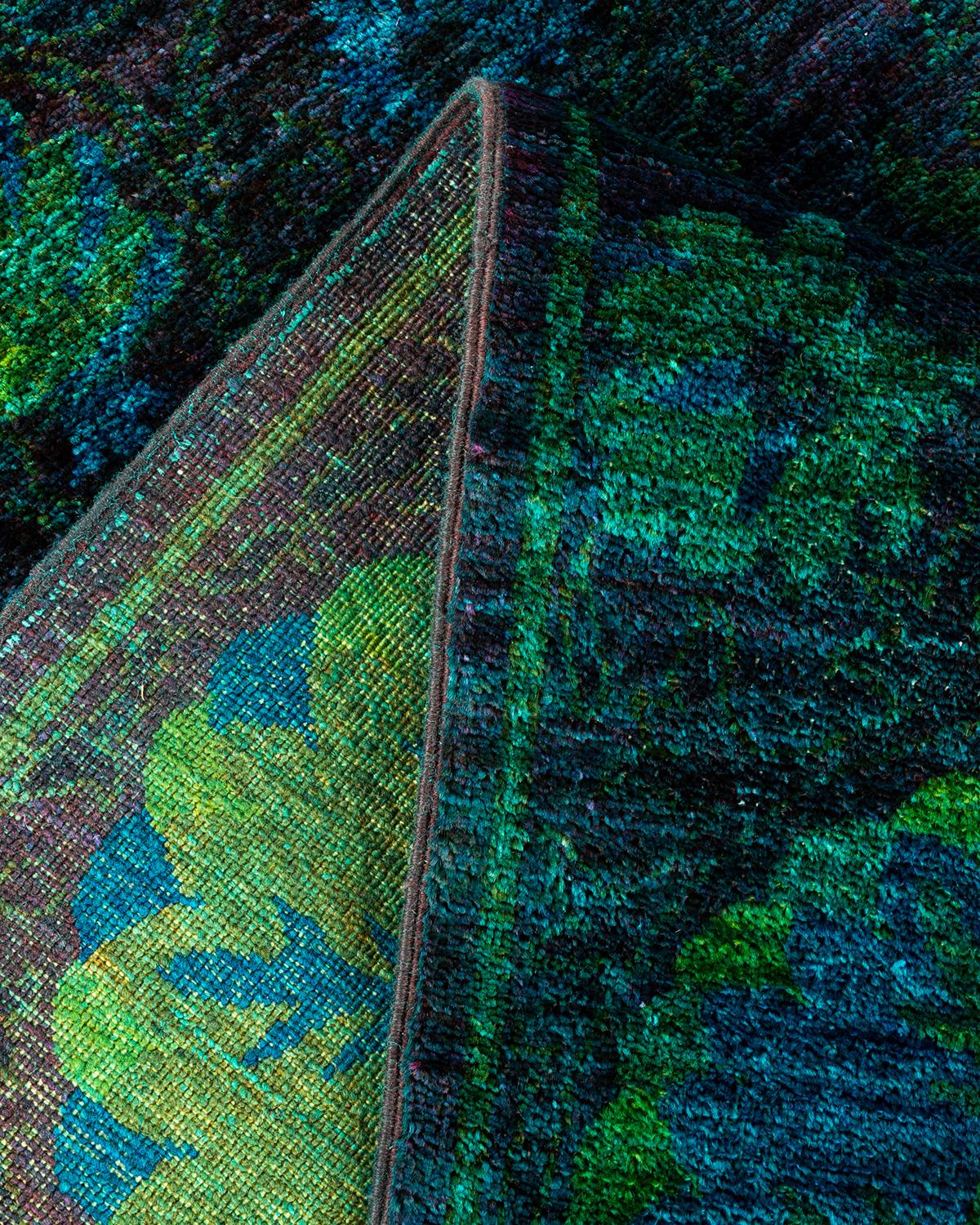 Einzigartiger handgeknüpfter zeitgenössischer roter Overdyed-Teppich (Wolle) im Angebot