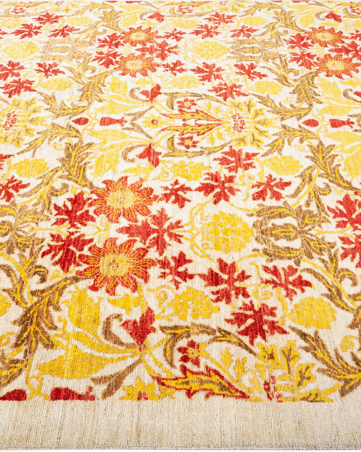 One-Of-A-Kind Hand Knotted Floral Arts & Crafts Ivory Area Rug In New Condition For Sale In Norwalk, CT