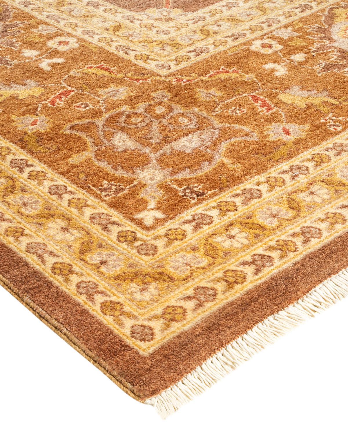 Avec un amalgame de tailles et d'influences esthétiques allant de l'art déco à Rorschach et au modernisme, les tapis de la collection Eclectic défient toute définition, demandant plutôt à devenir des points focaux intrigants d'une pièce. Ce sont à