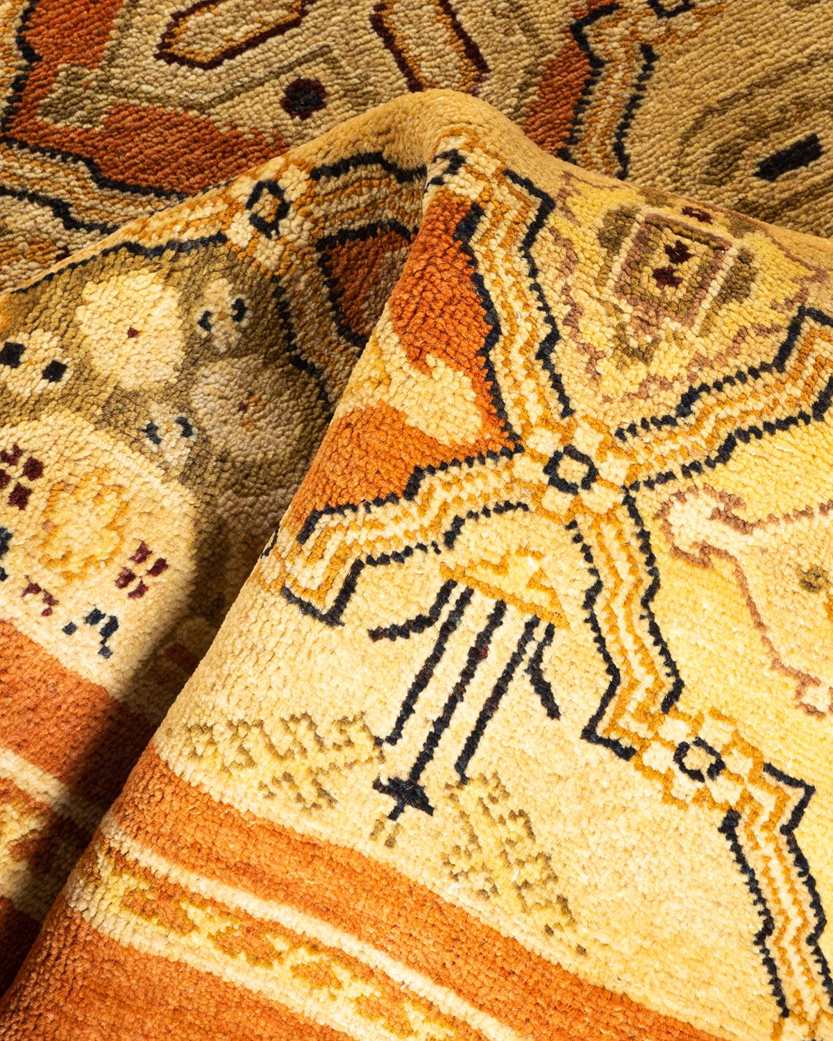 Handgeknüpfter, geblümter, eklektischer brauner Teppich, Unikat, Unikat im Angebot 1