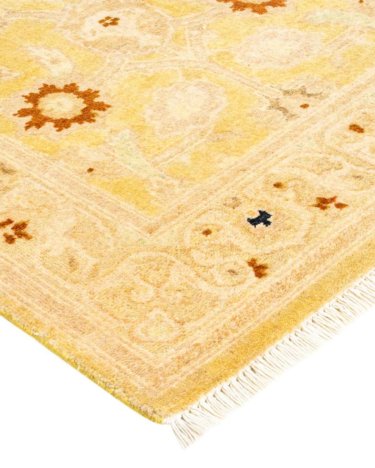 Con una amalgama de tamaños e influencias estéticas que van del art déco al Rorschach y el modernismo, las alfombras de la colección Eclectic desafían la definición, pidiendo en su lugar convertirse en intrigantes puntos focales de una habitación.